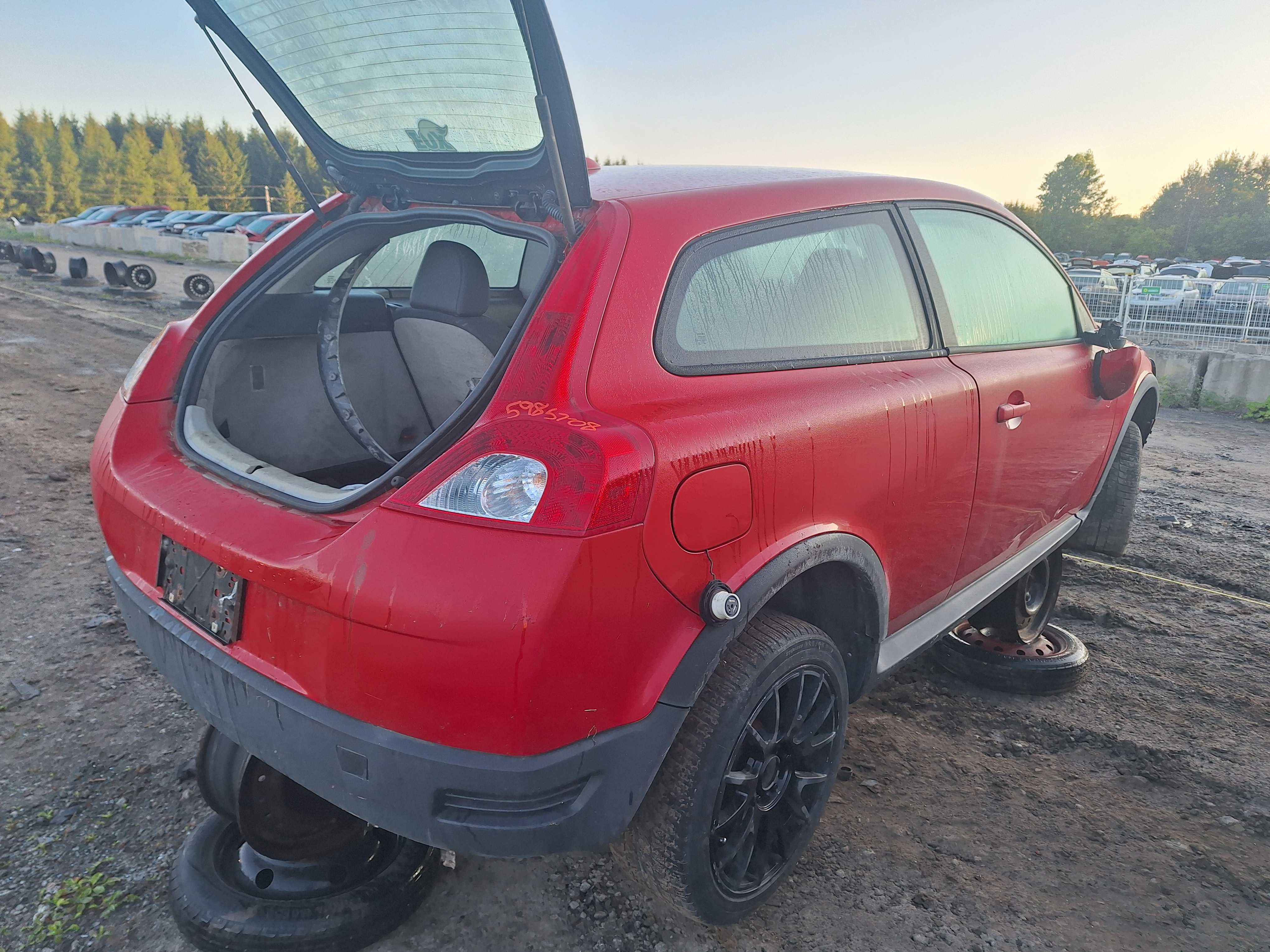 VOLVO C30 2008