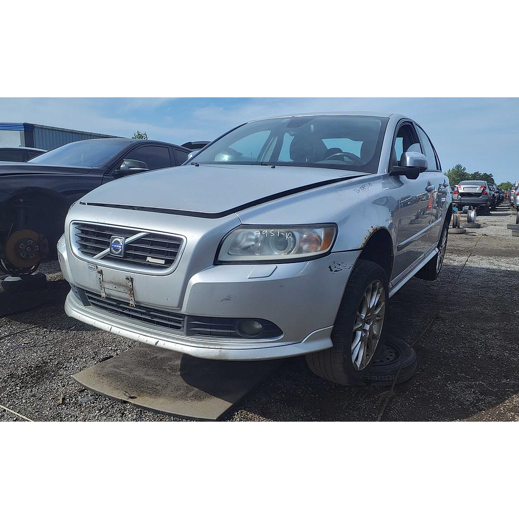 VOLVO S40 2010