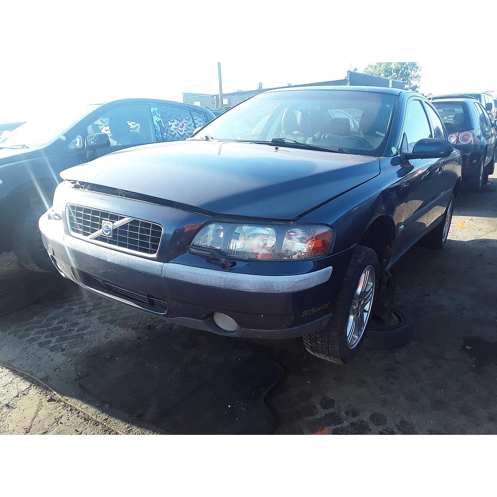 VOLVO S60 2004