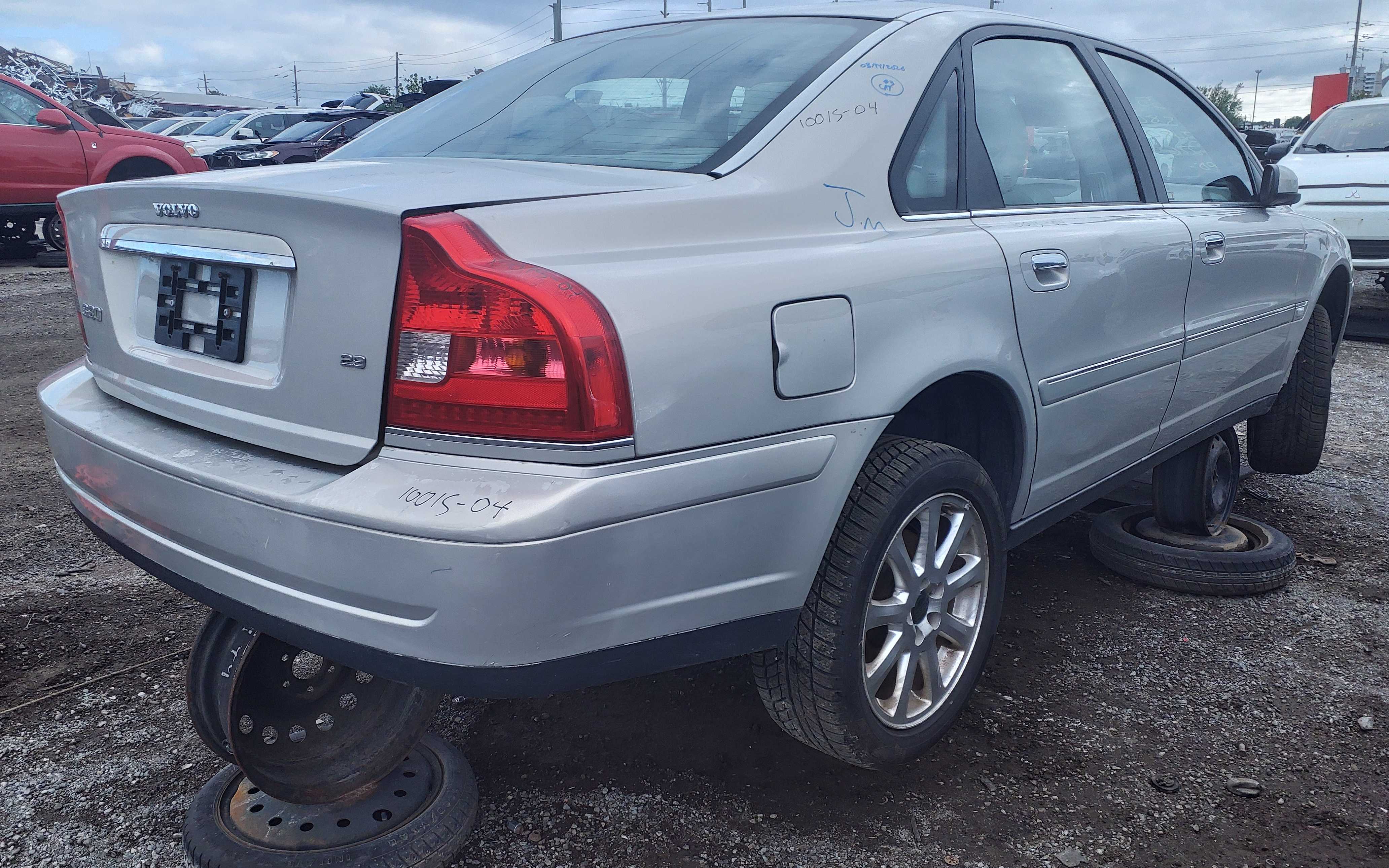 VOLVO S80 2004