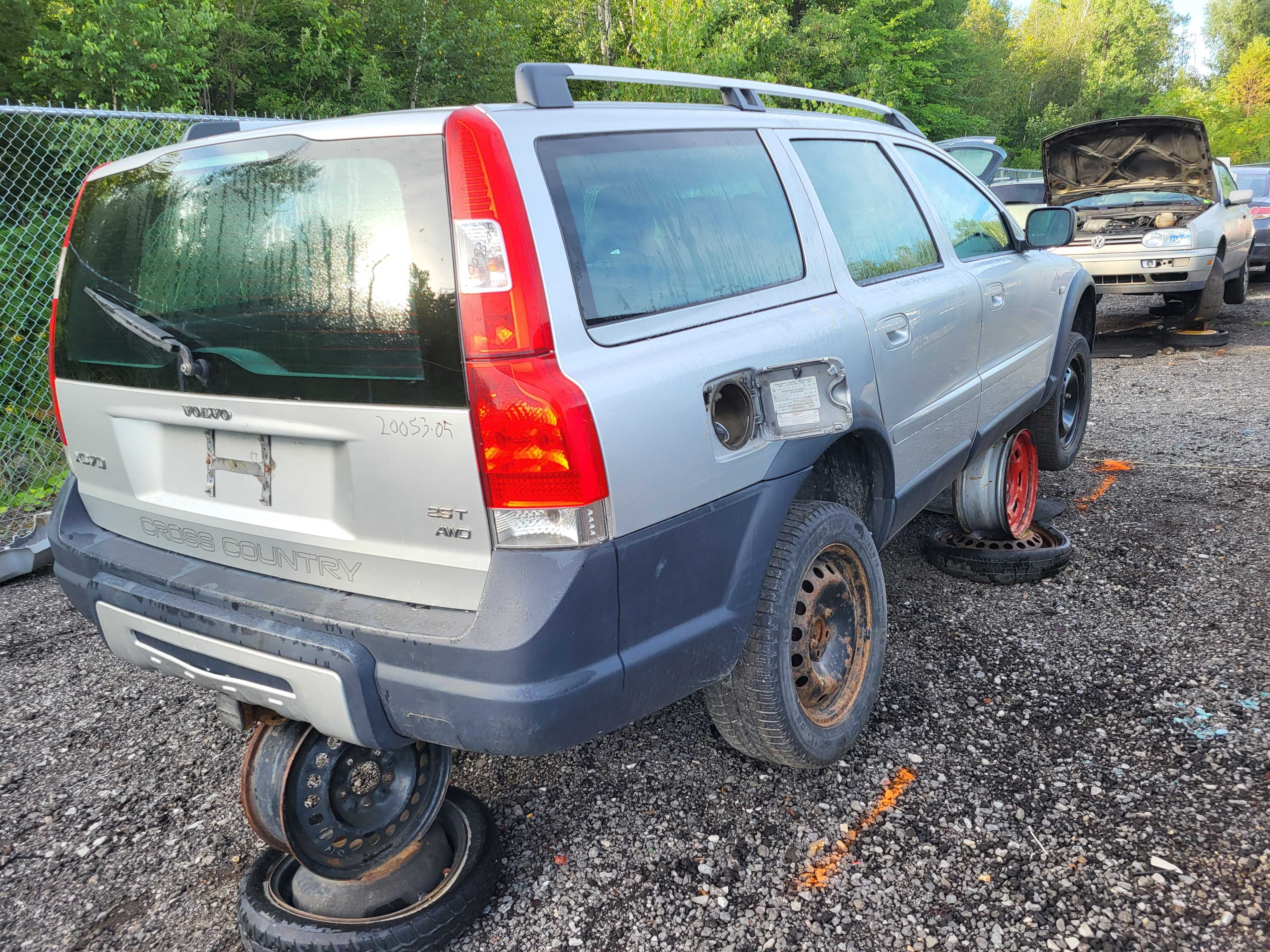 VOLVO XC70 2005