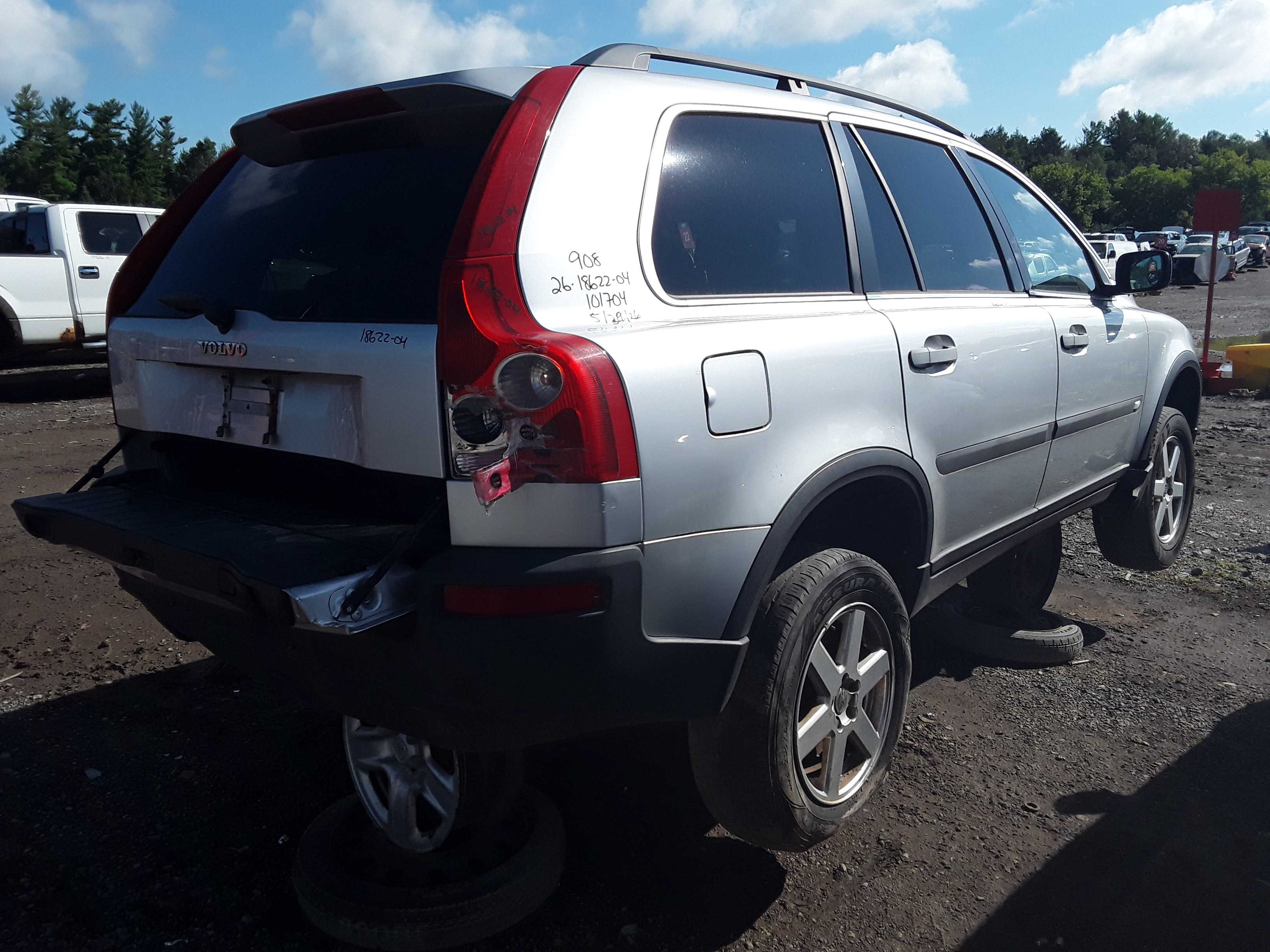 VOLVO XC90 2004