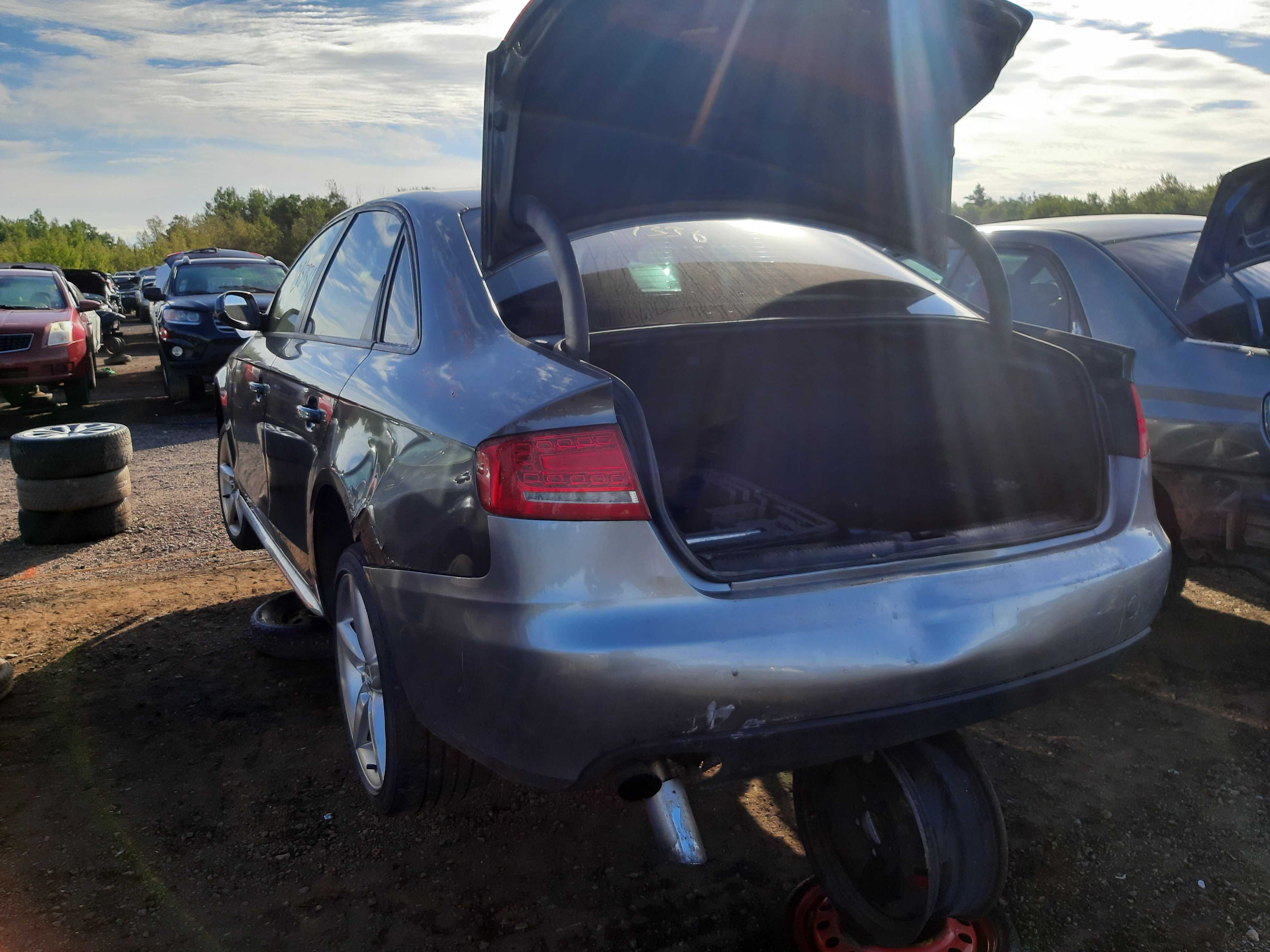 AUDI A4 2011