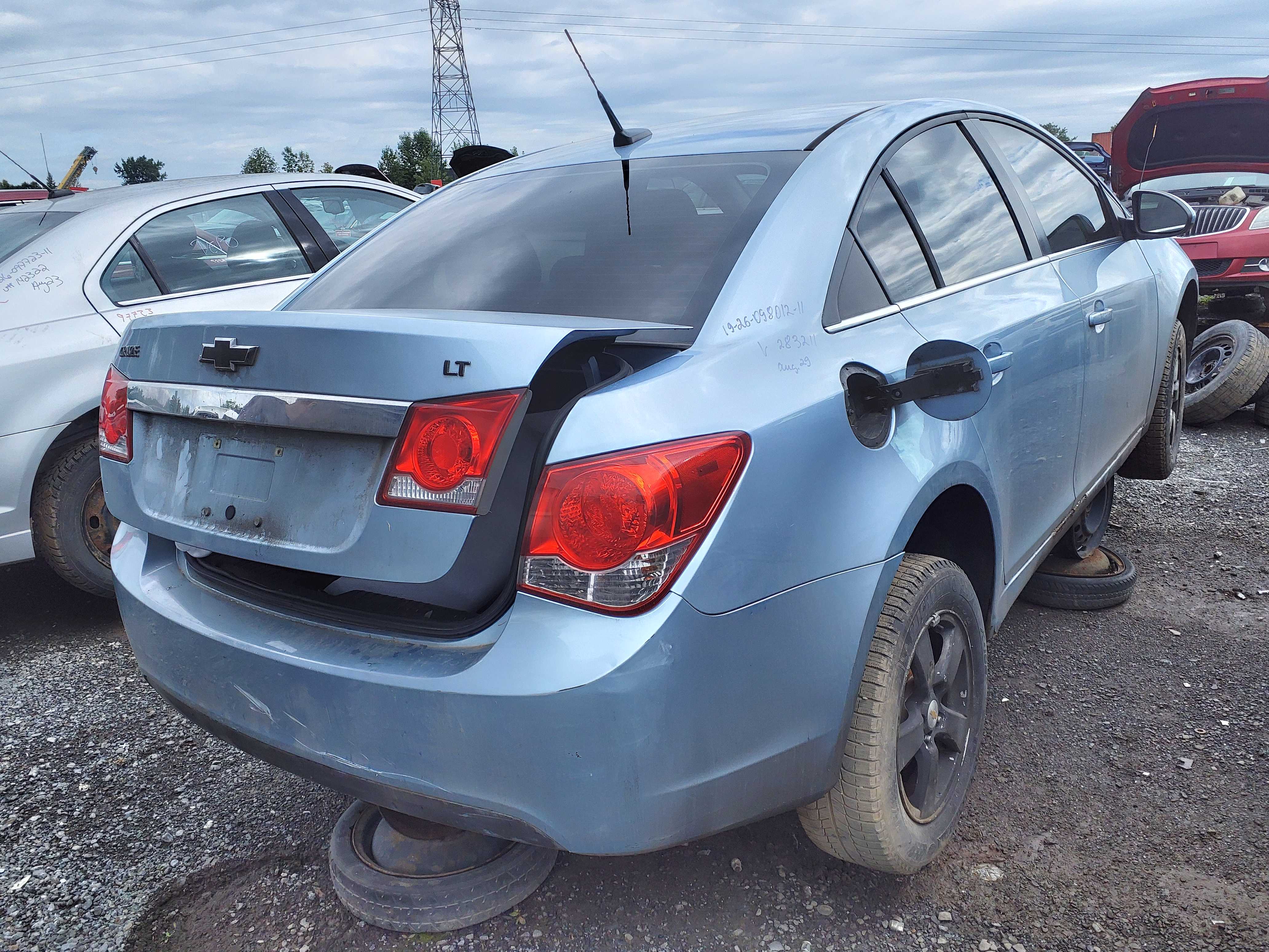 CHEVROLET CRUZE 2011