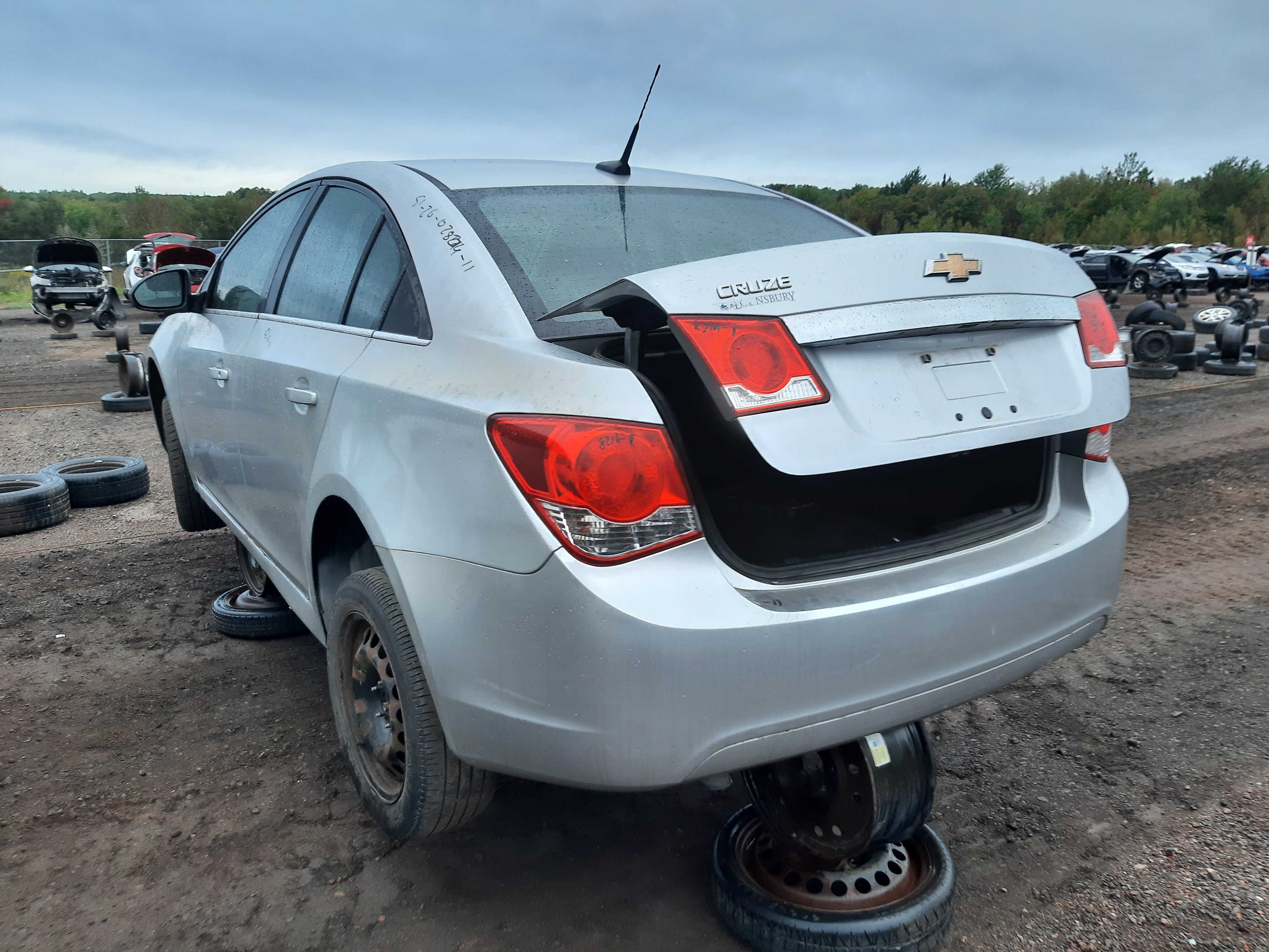 CHEVROLET CRUZE 2011
