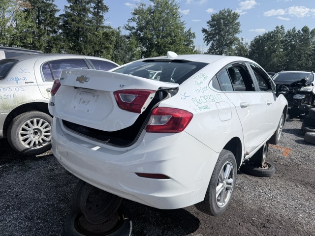 CHEVROLET CRUZE 2017