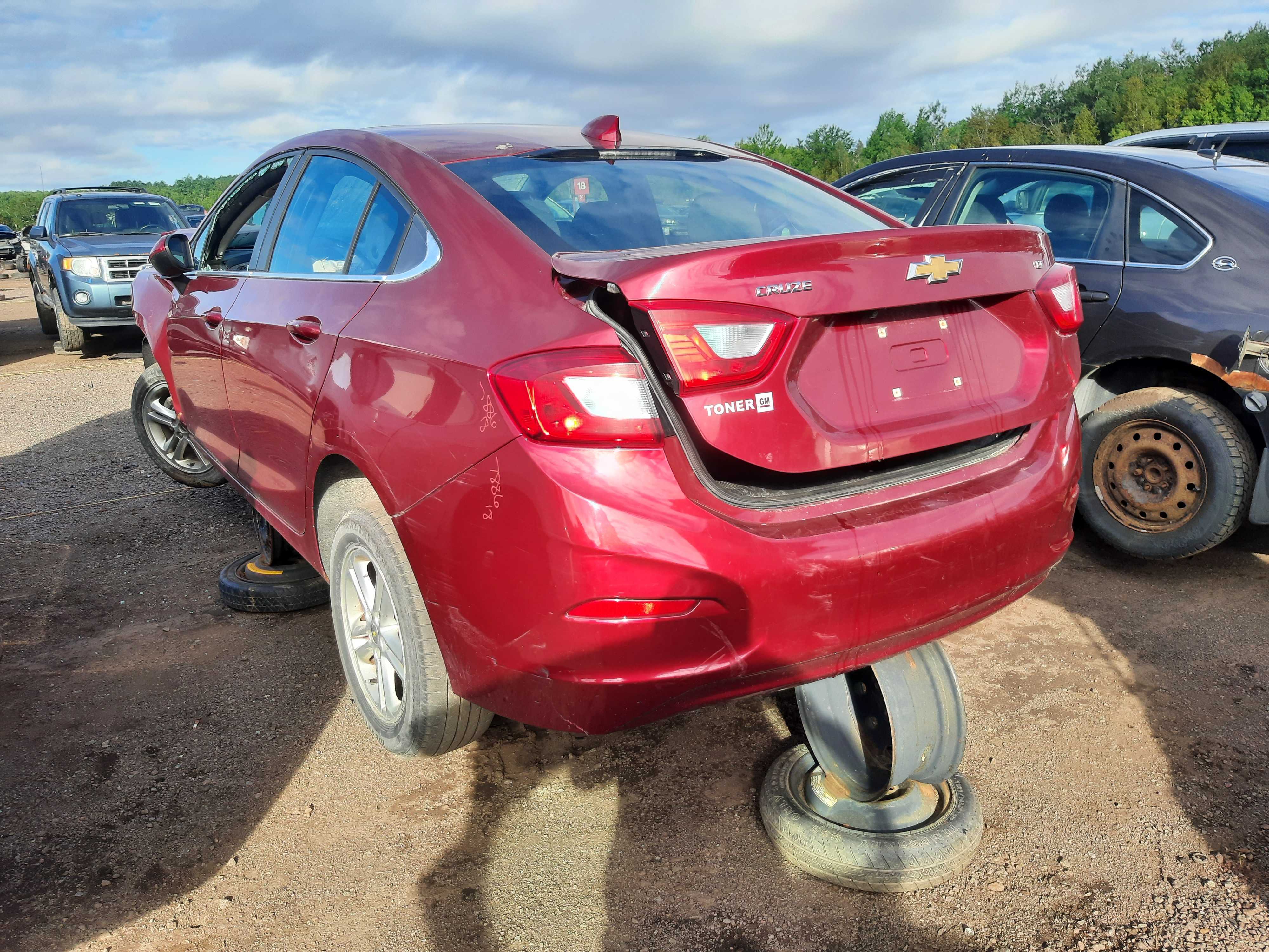 CHEVROLET CRUZE 2018
