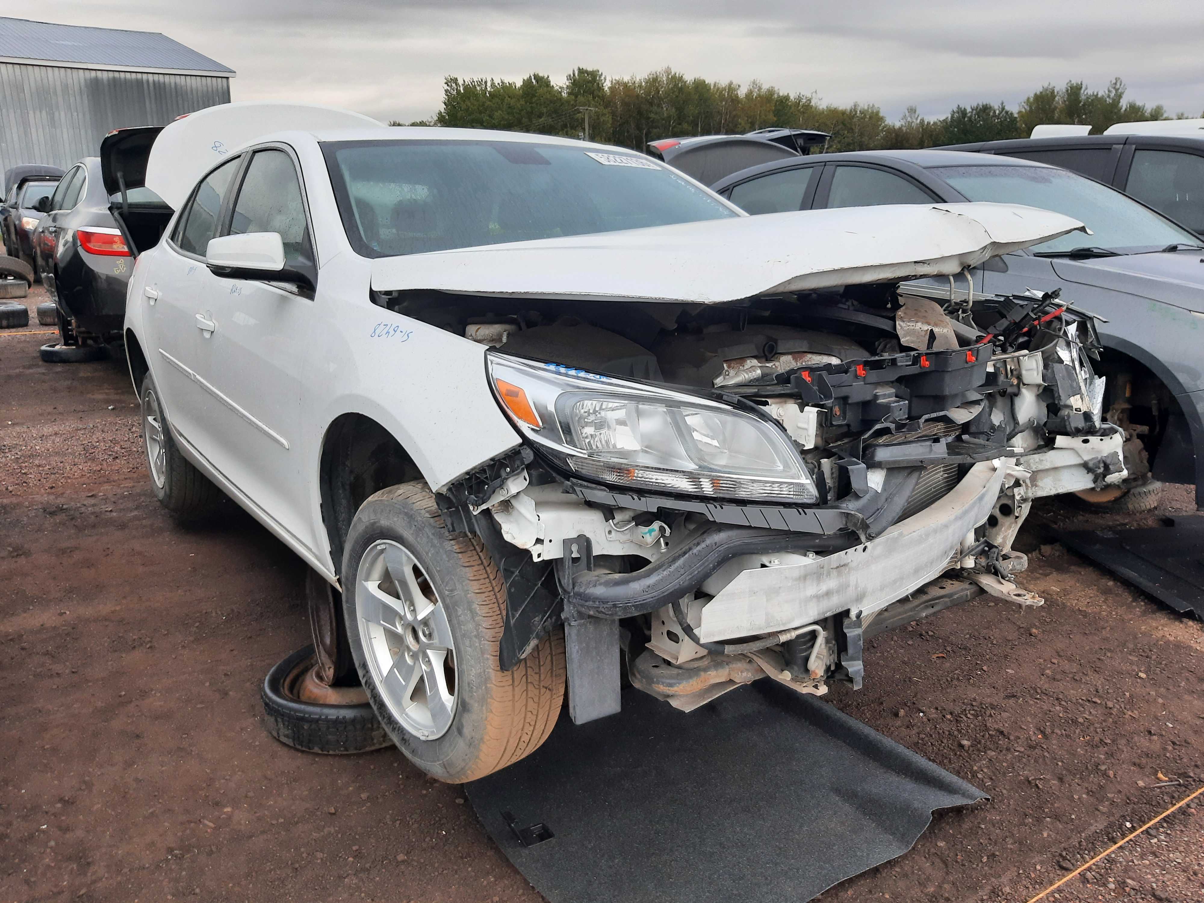 CHEVROLET MALIBU 2015