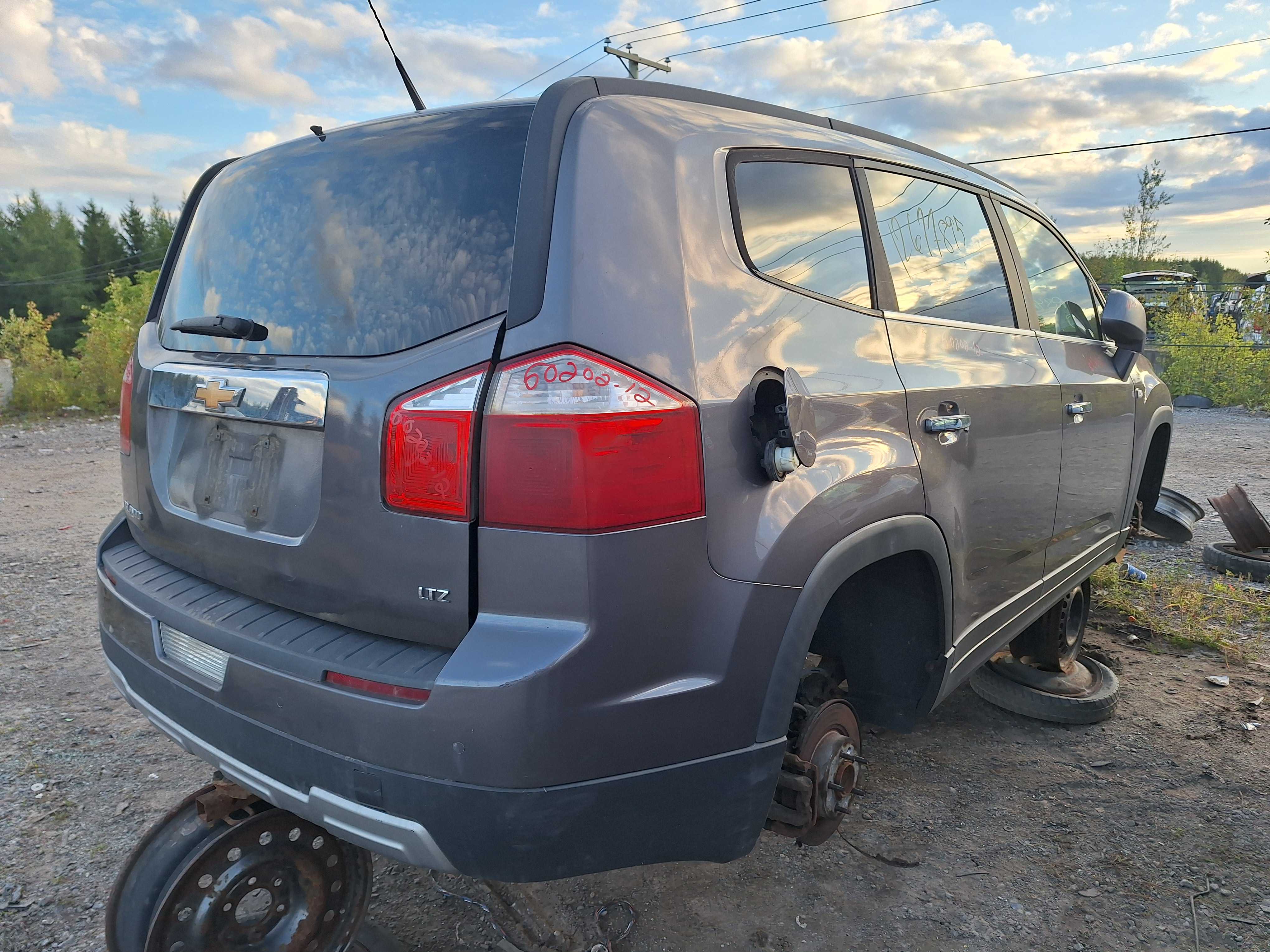 CHEVROLET ORLANDO 2012