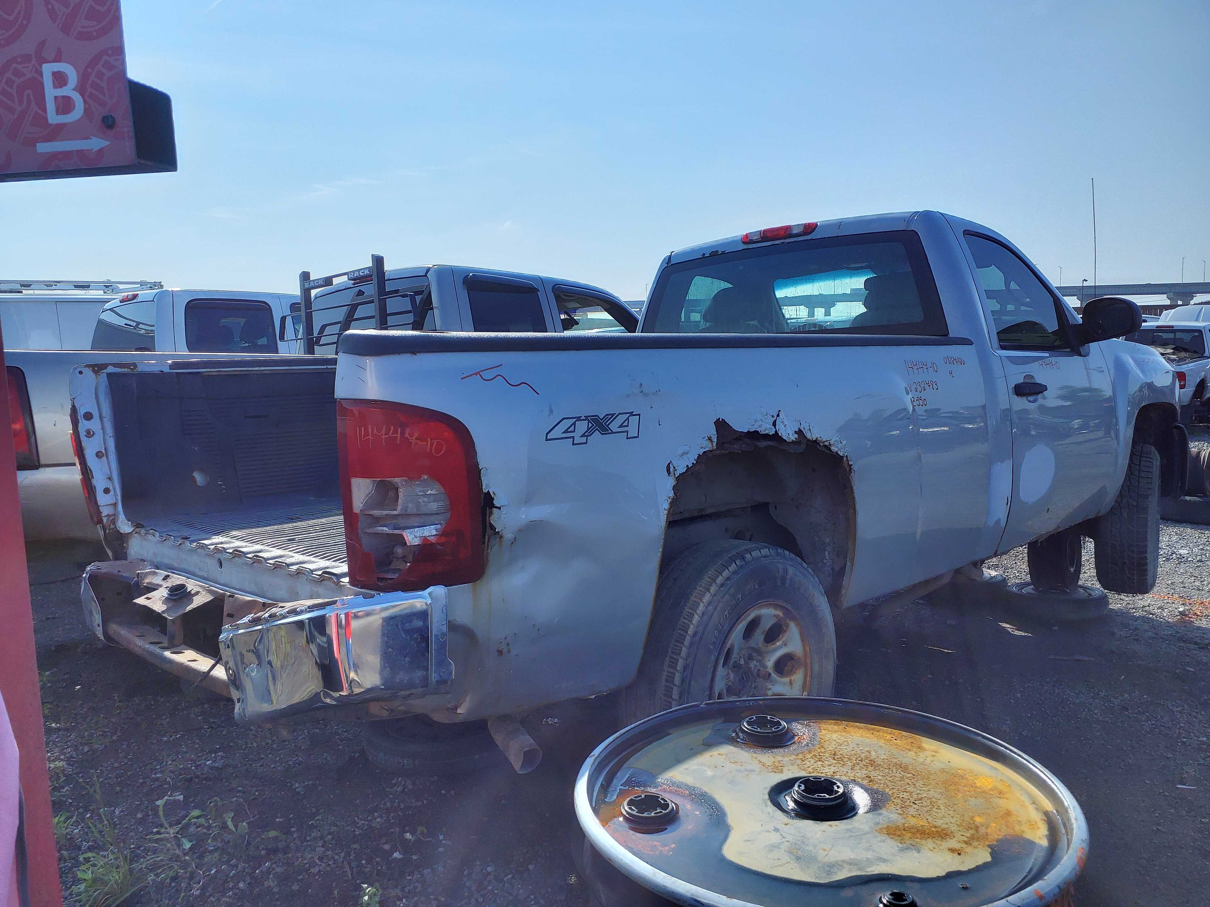 CHEVROLET SILVERADO 1500 2010