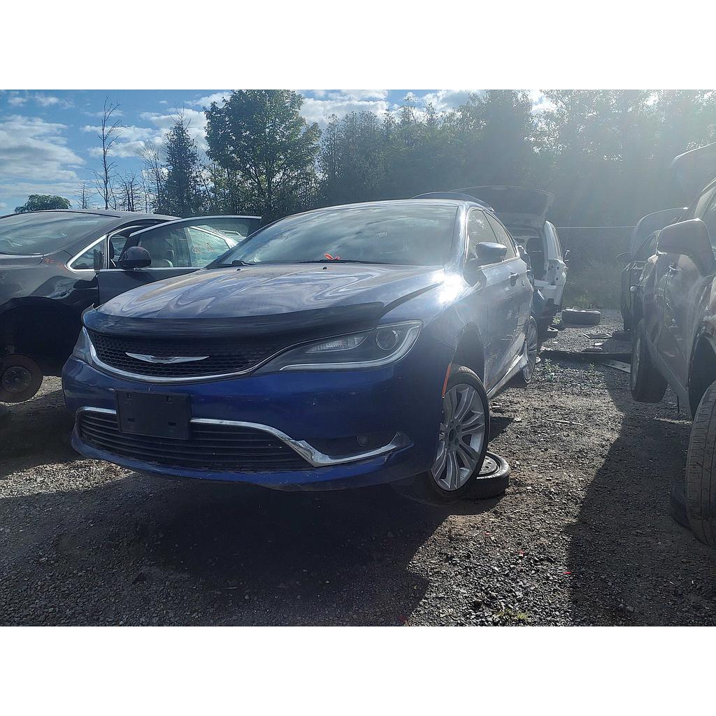 CHRYSLER 200 2015