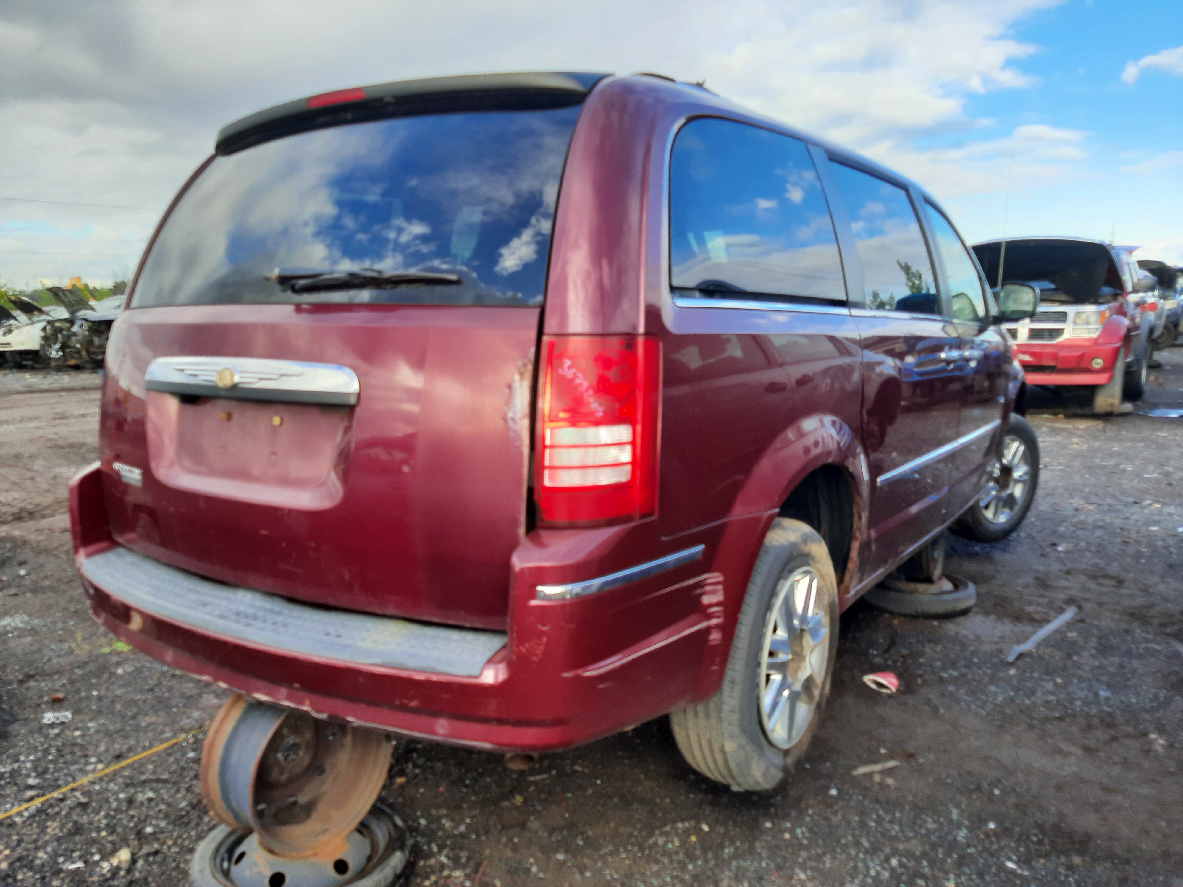 CHRYSLER TOWN &amp; COUNTRY 2008