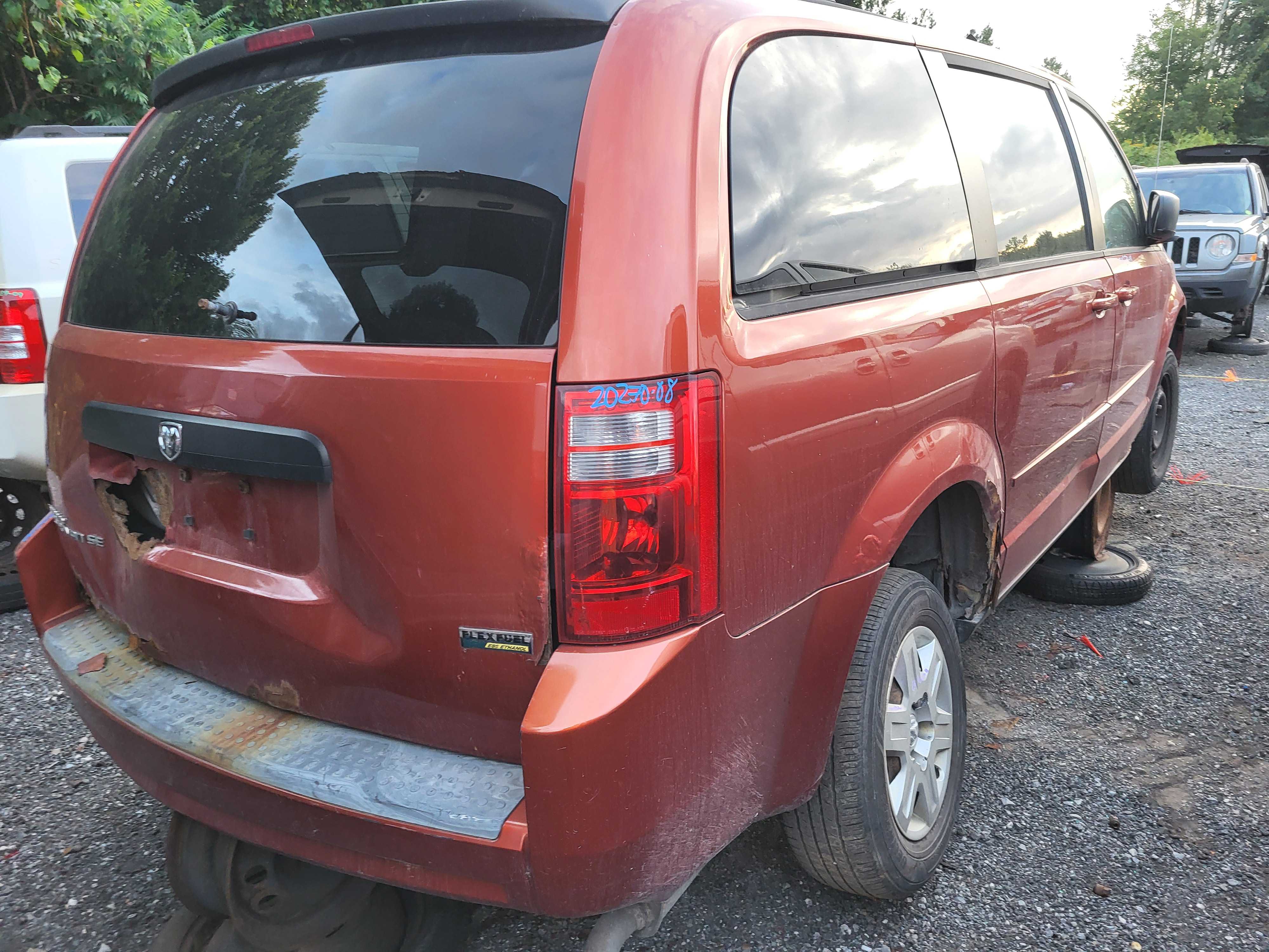 DODGE GRAND CARAVAN 2008