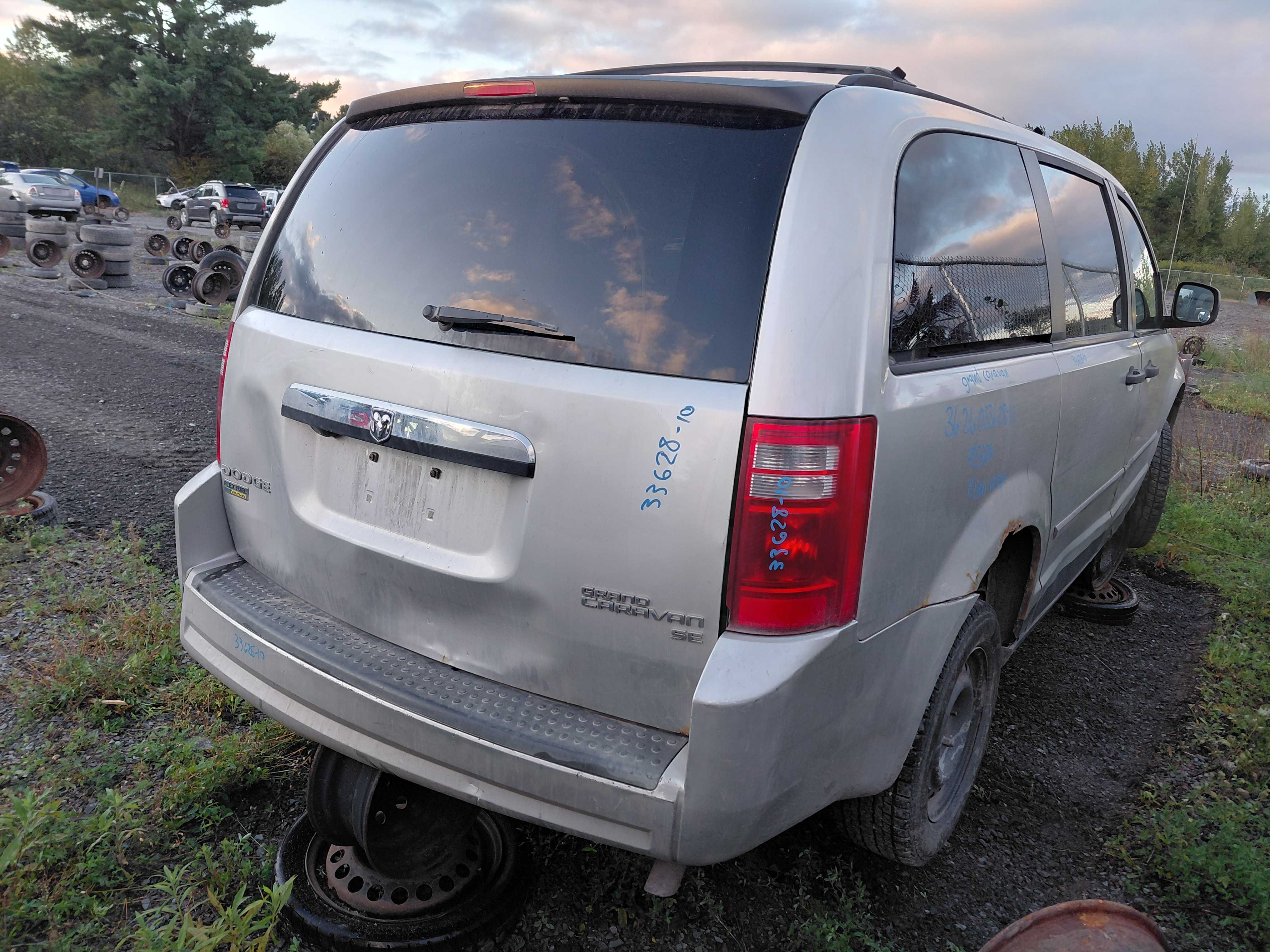 DODGE GRAND CARAVAN 2010