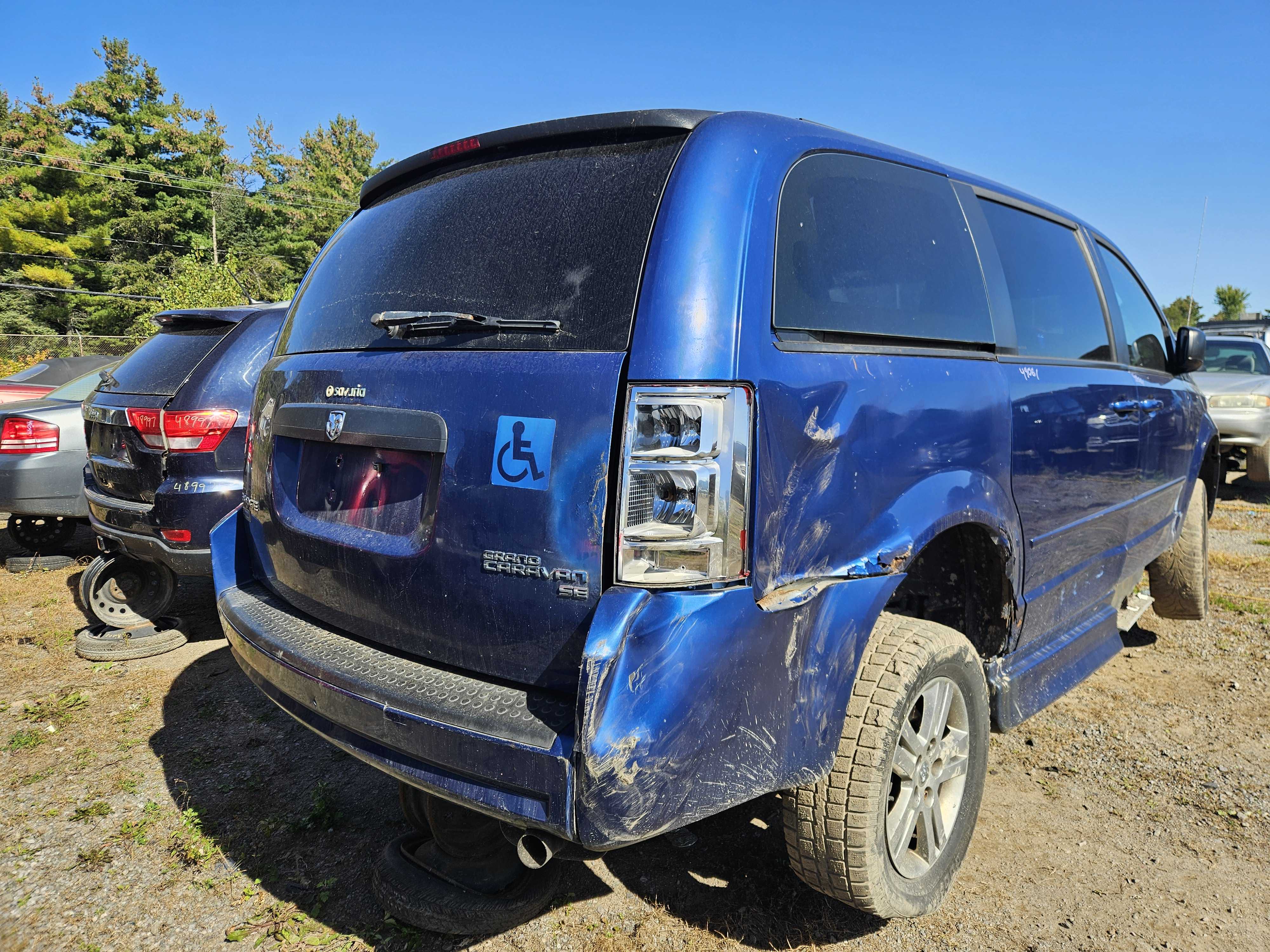 DODGE GRAND CARAVAN 2010
