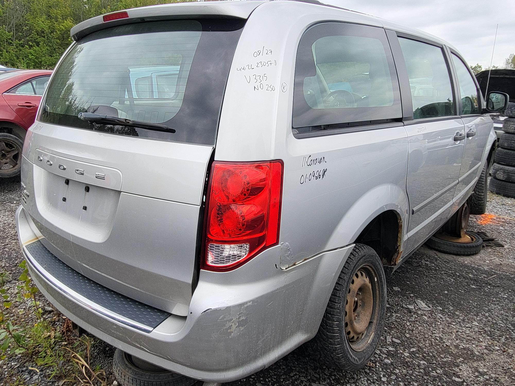 DODGE GRAND CARAVAN 2011