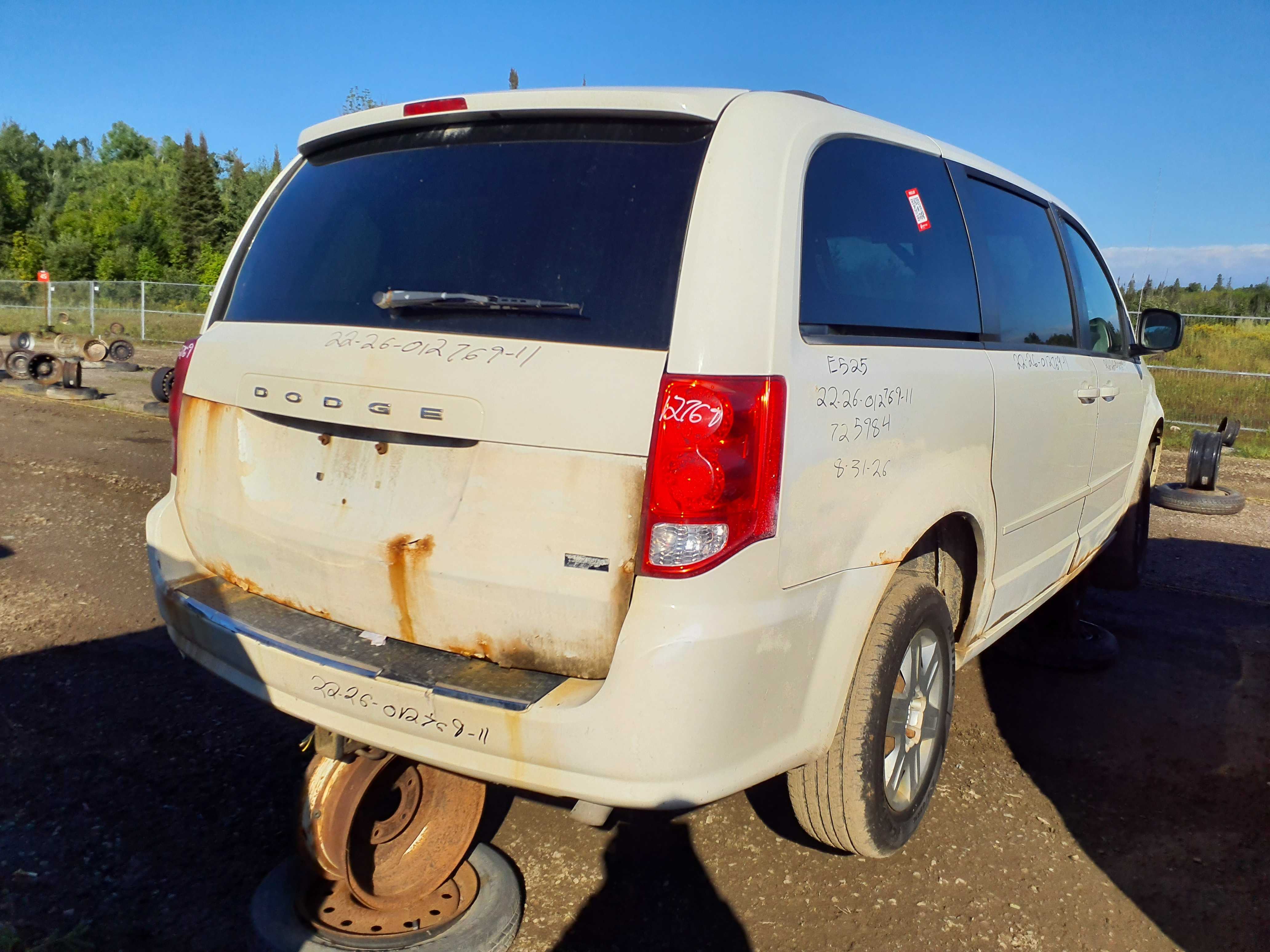 DODGE GRAND CARAVAN 2011
