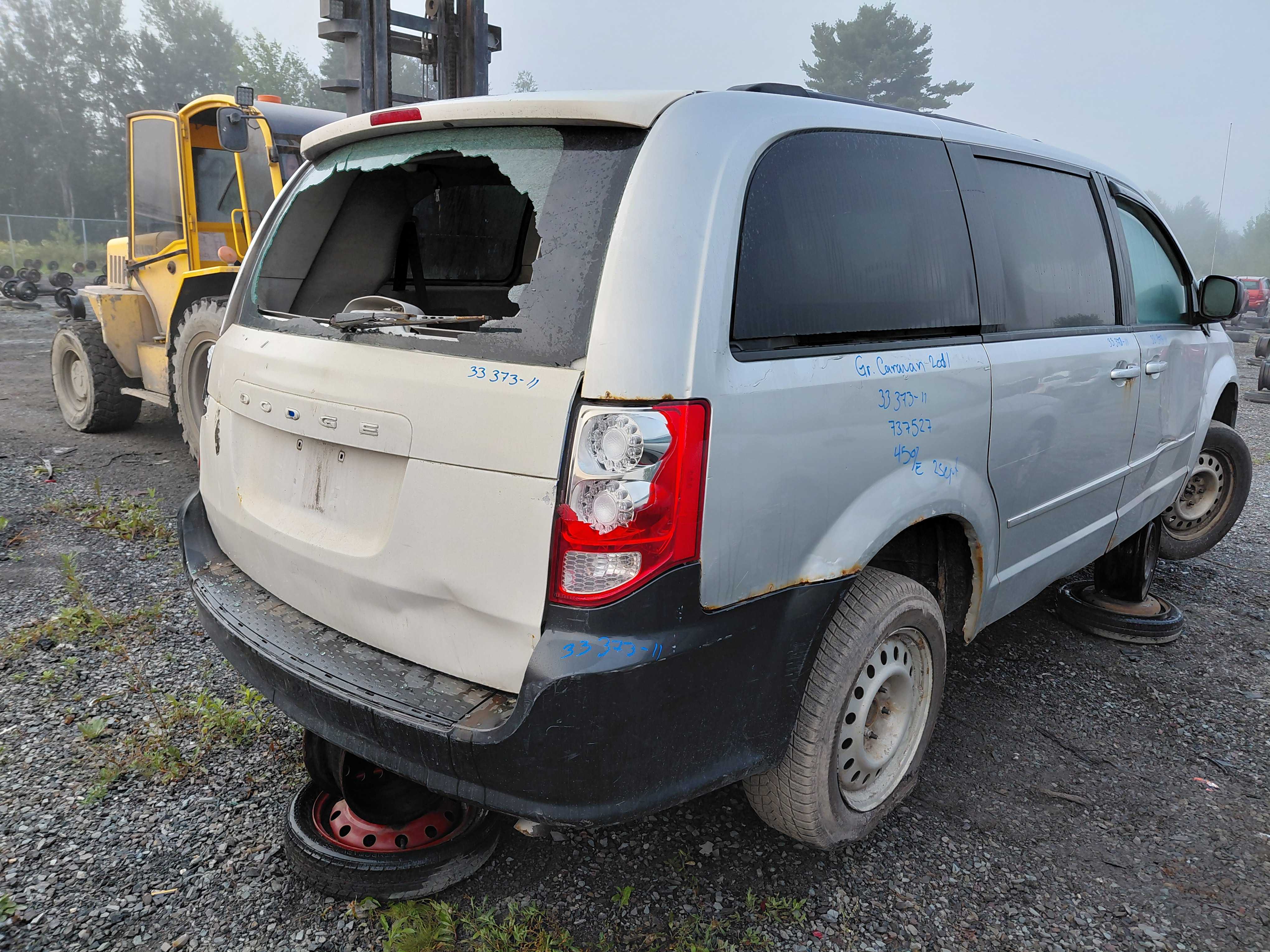 DODGE GRAND CARAVAN 2011