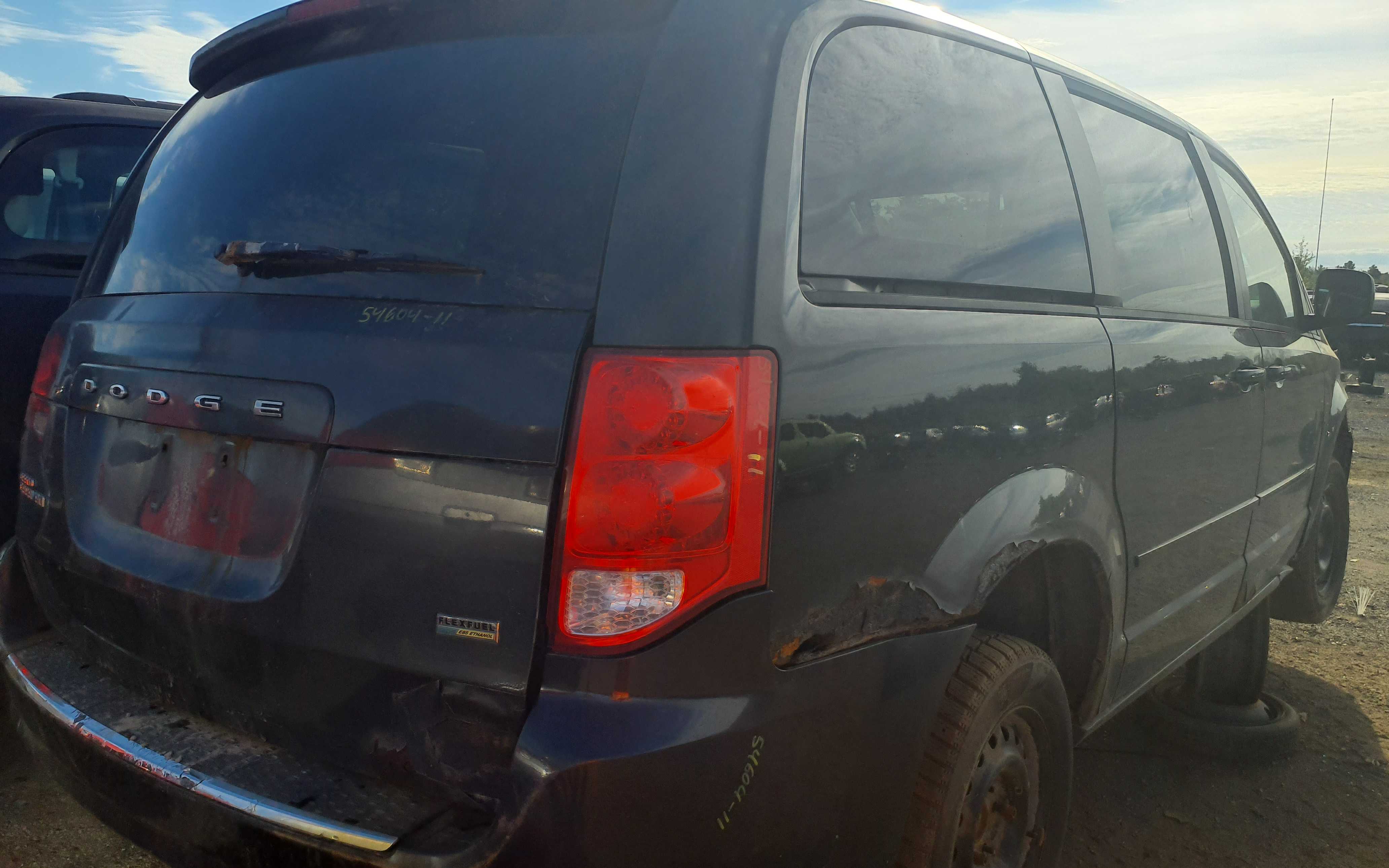 DODGE GRAND CARAVAN 2011