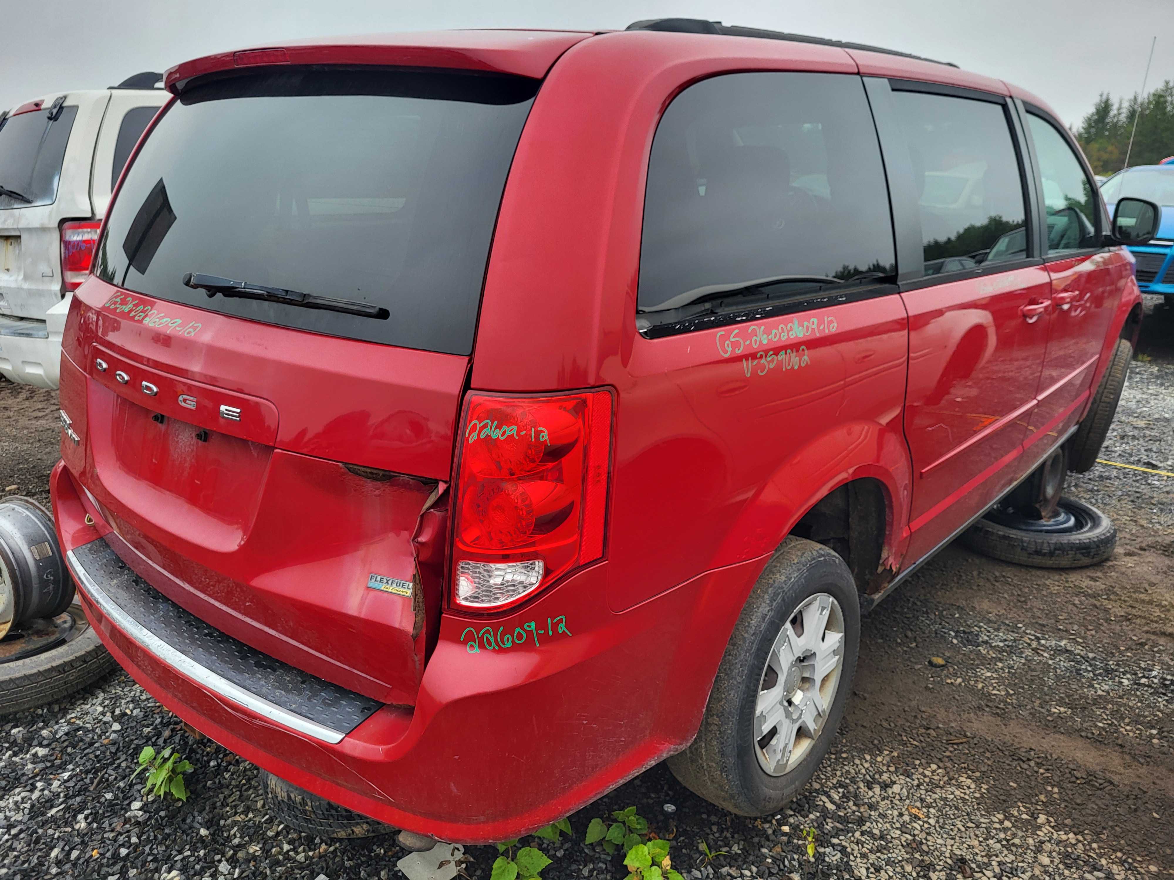 DODGE GRAND CARAVAN 2012