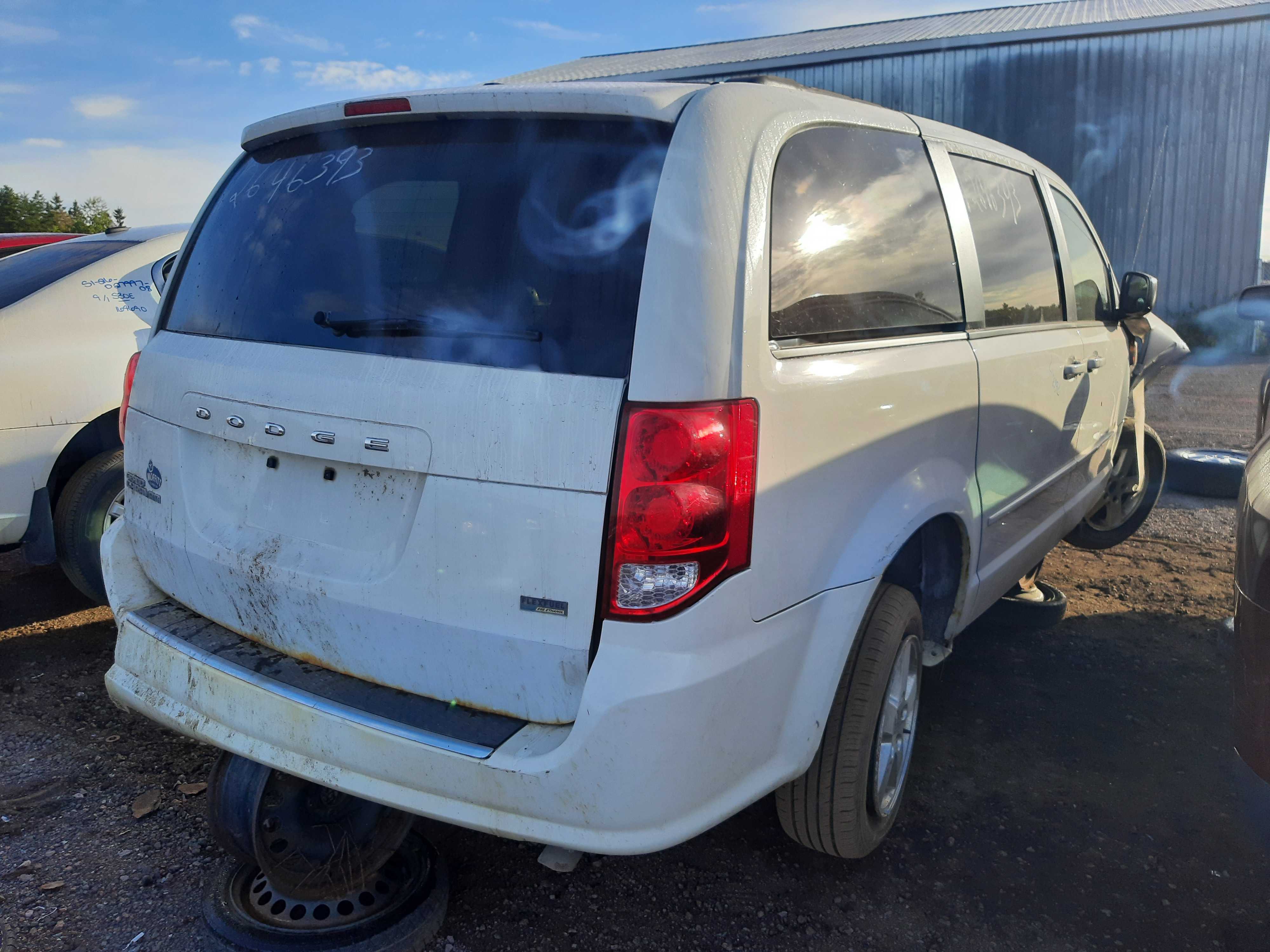 DODGE GRAND CARAVAN 2012