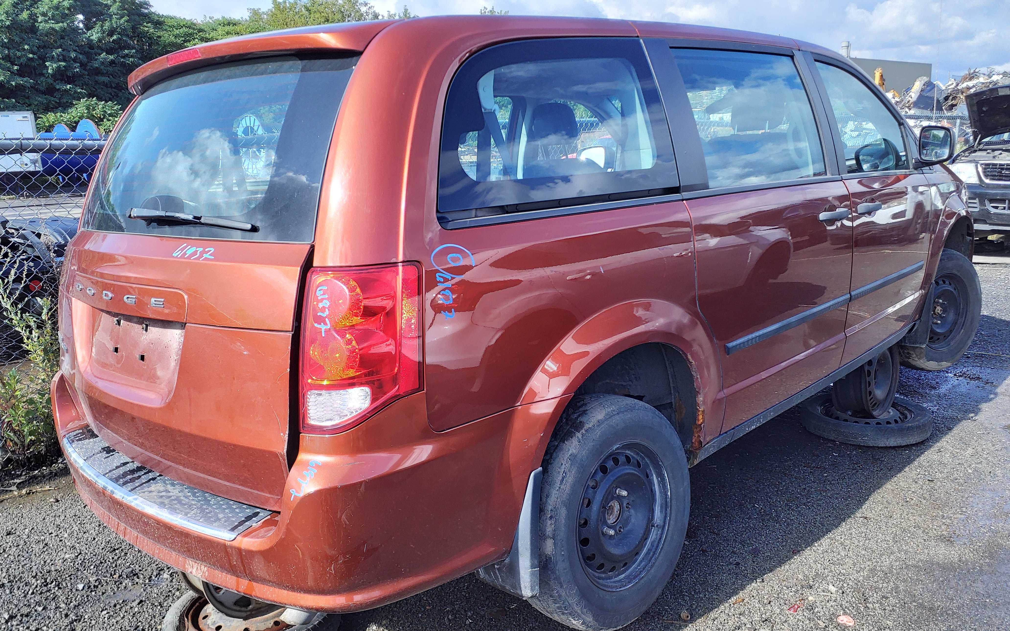 DODGE GRAND CARAVAN 2012