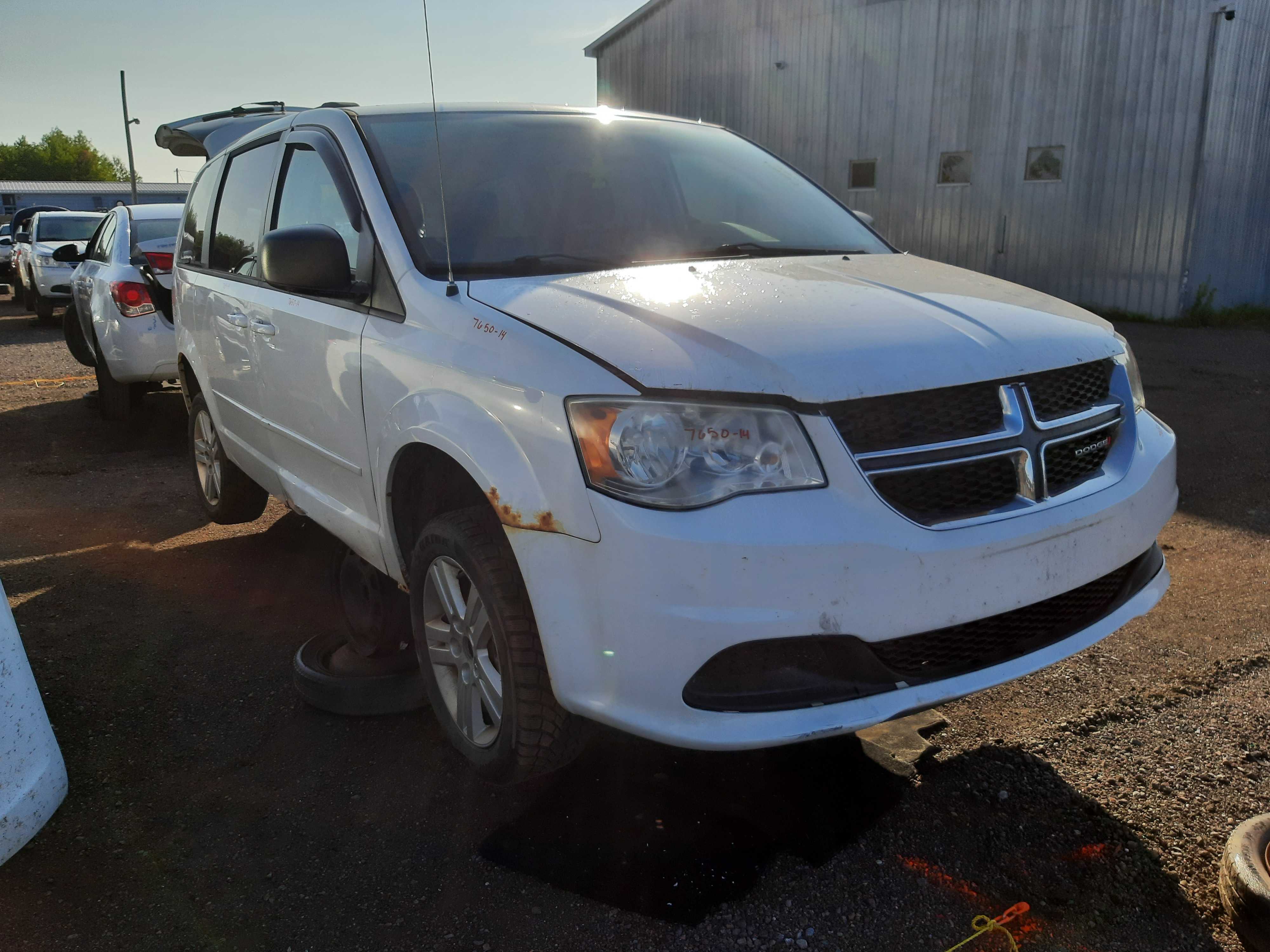 DODGE GRAND CARAVAN 2014