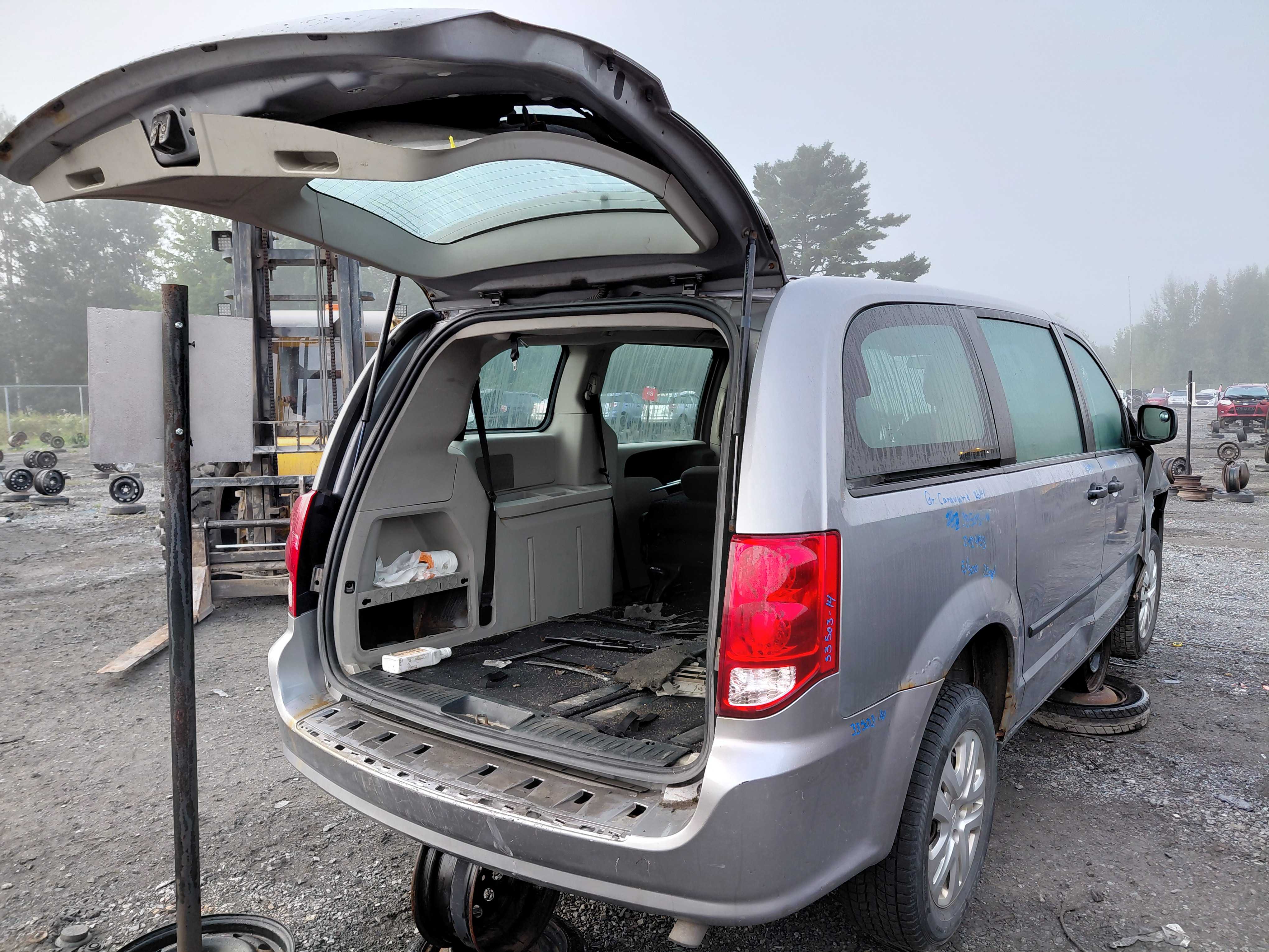 DODGE GRAND CARAVAN 2014