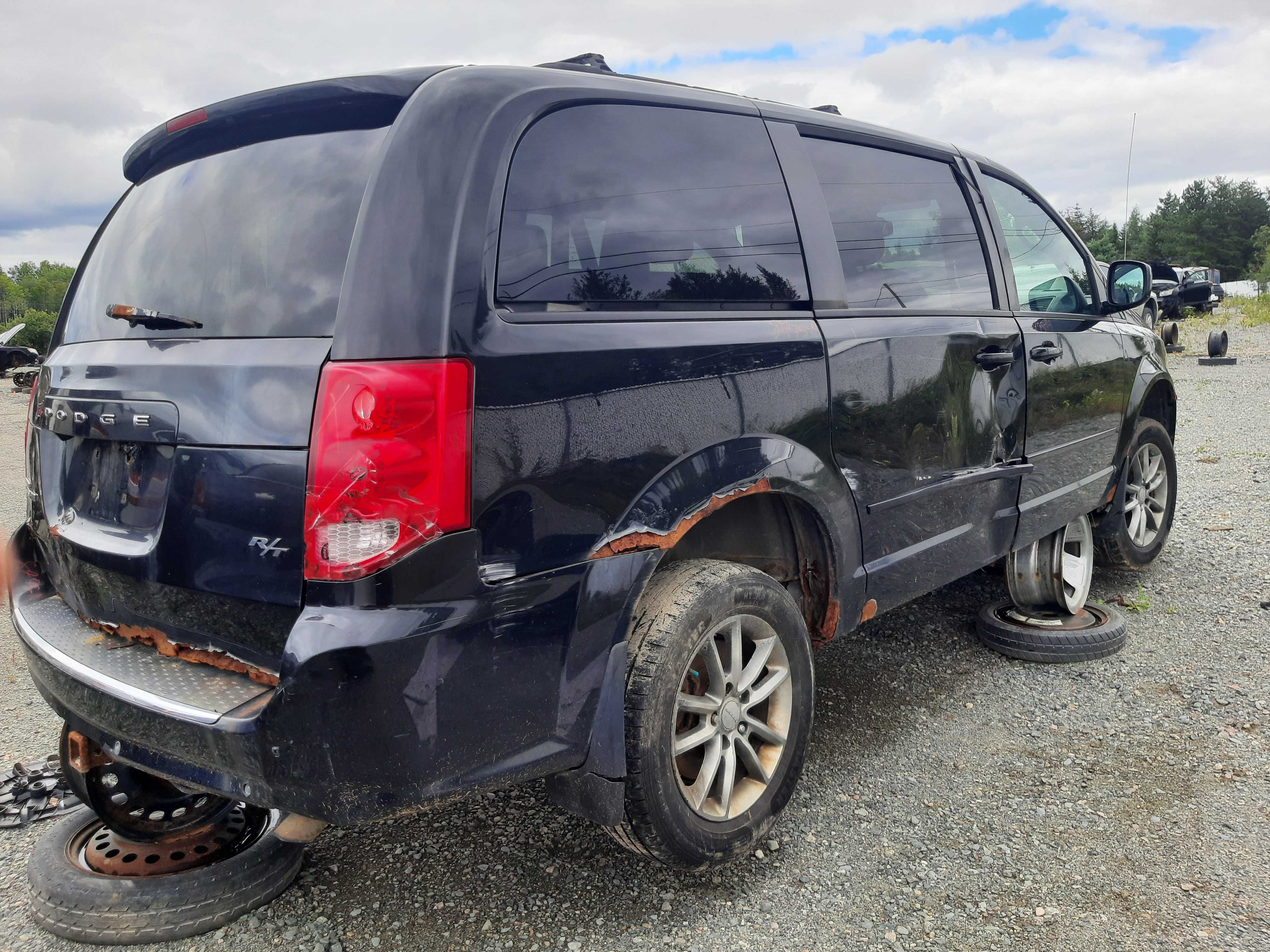 DODGE GRAND CARAVAN 2014