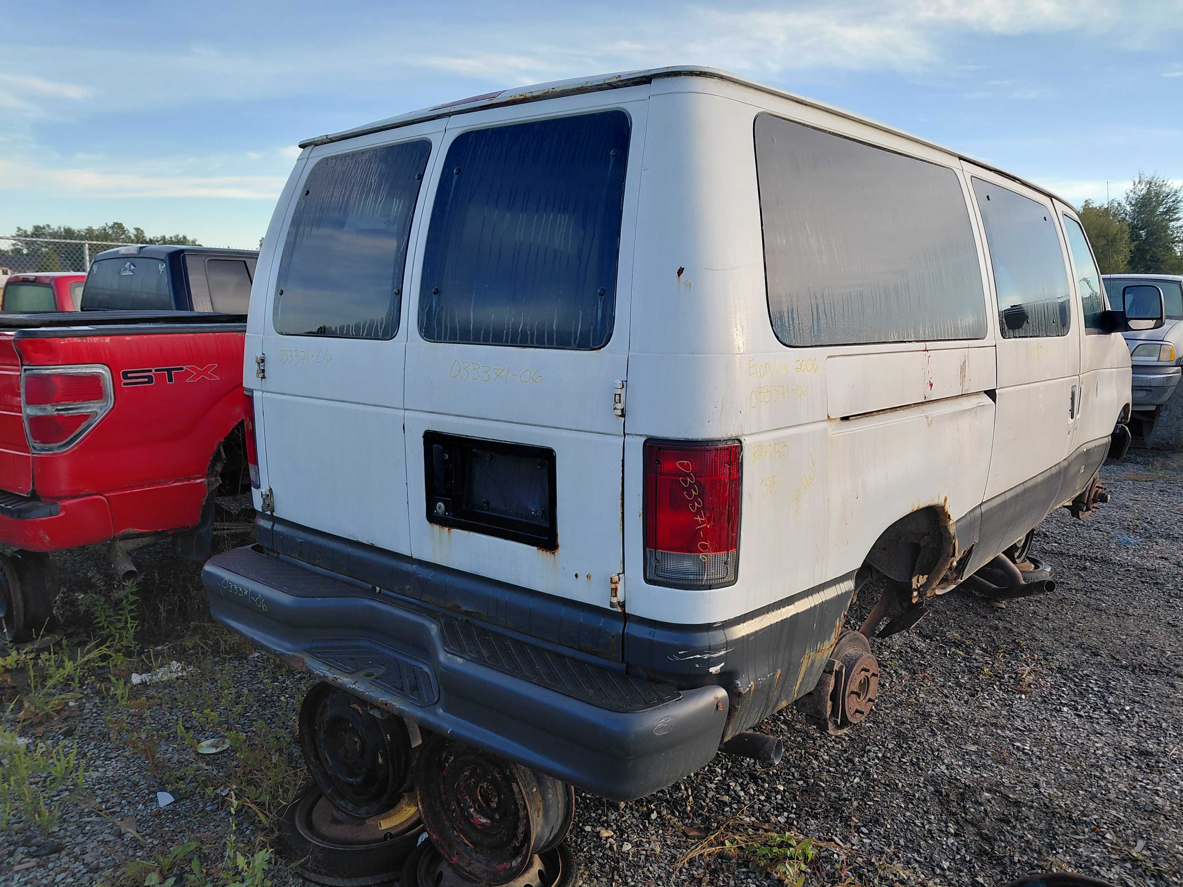 FORD ECONOLINE 2006