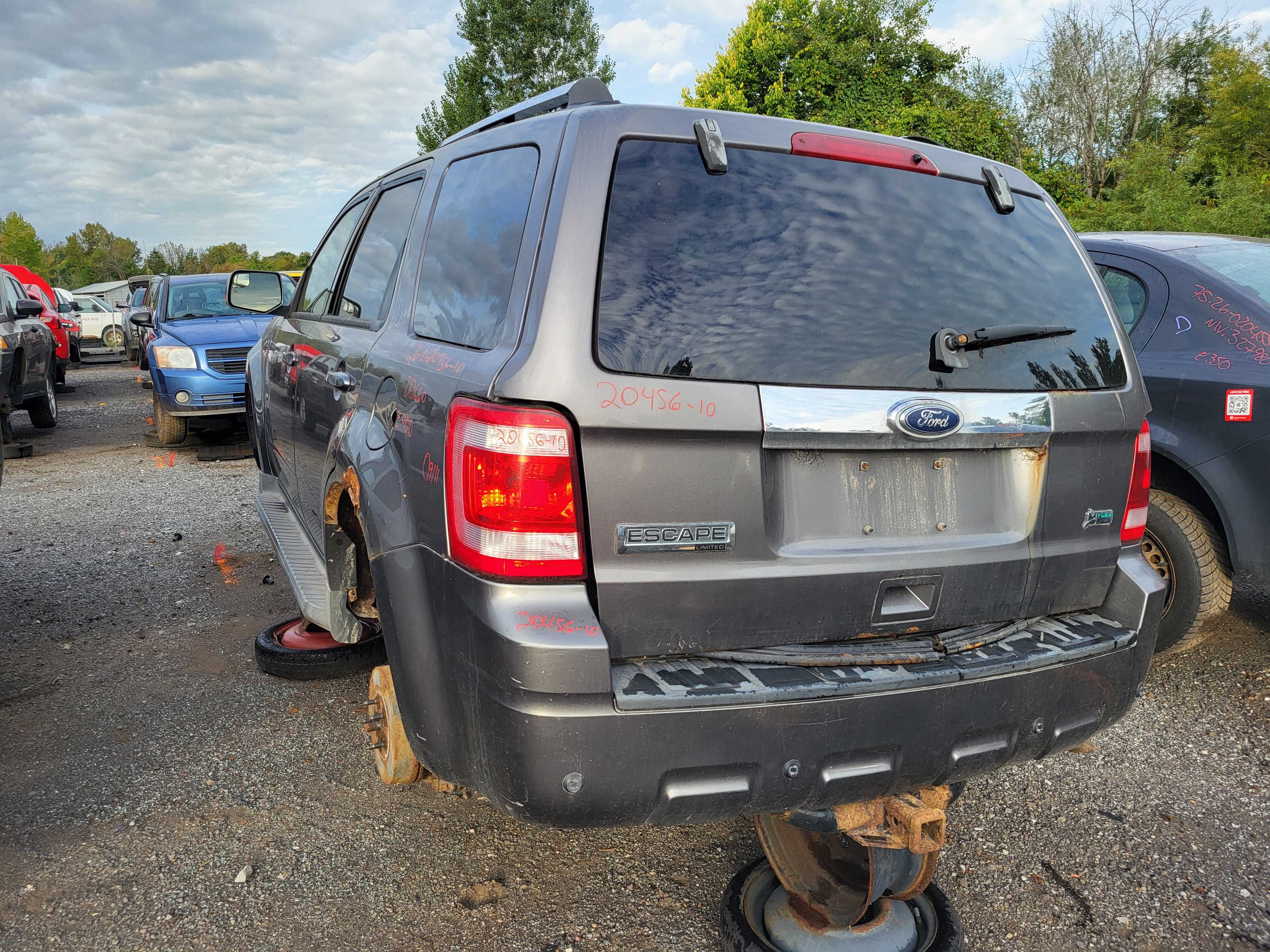 FORD ESCAPE 2010