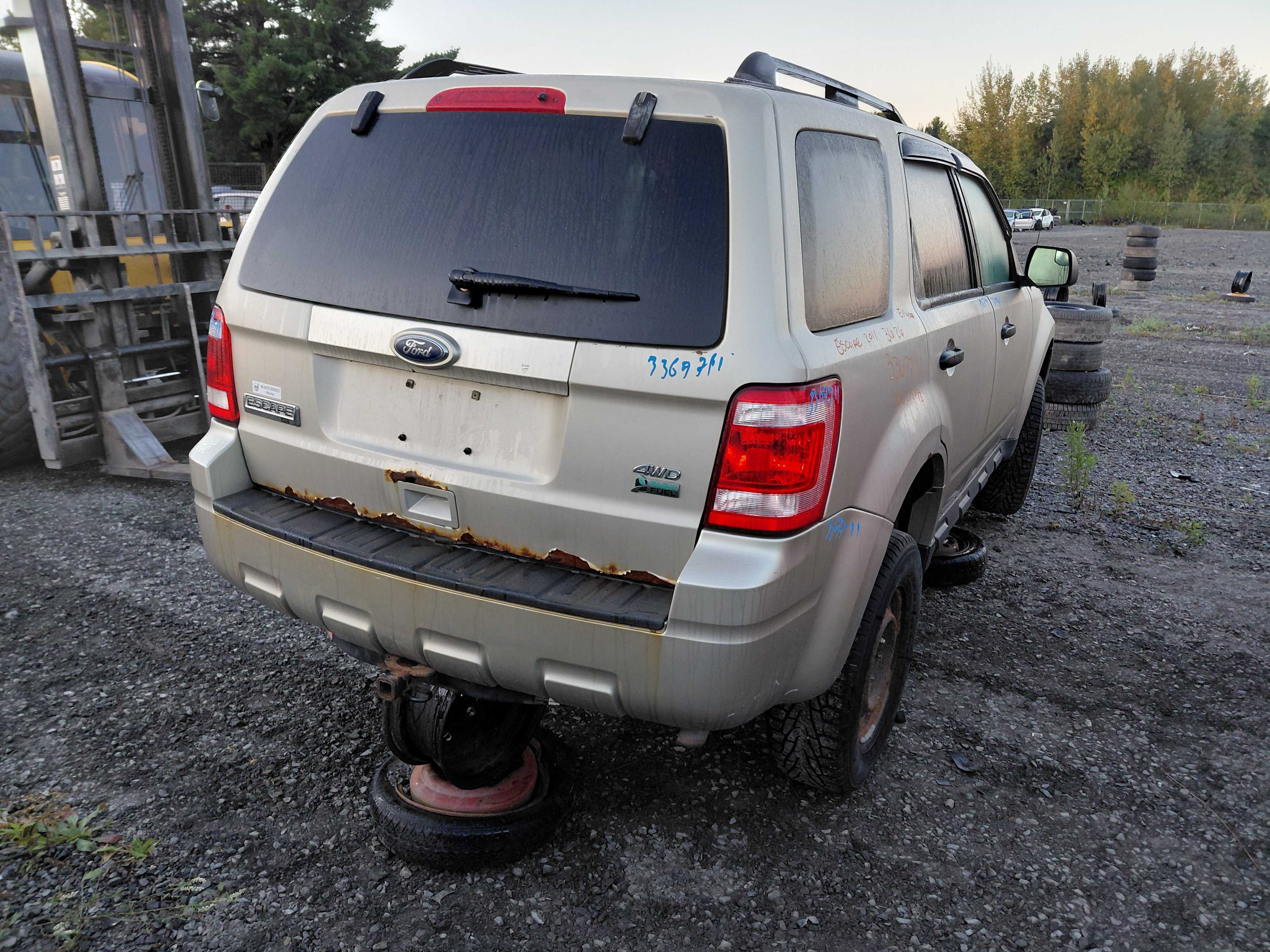 FORD ESCAPE 2011