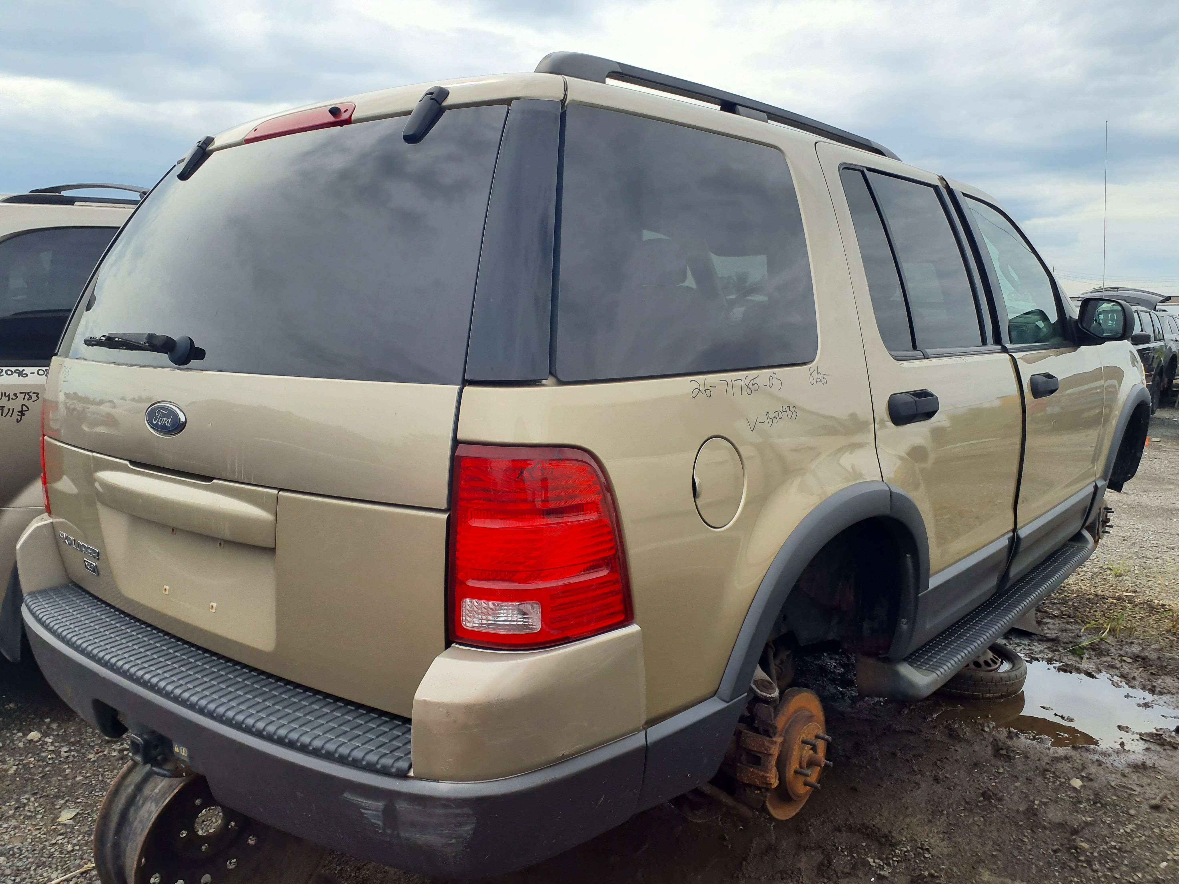 FORD EXPLORER 2003