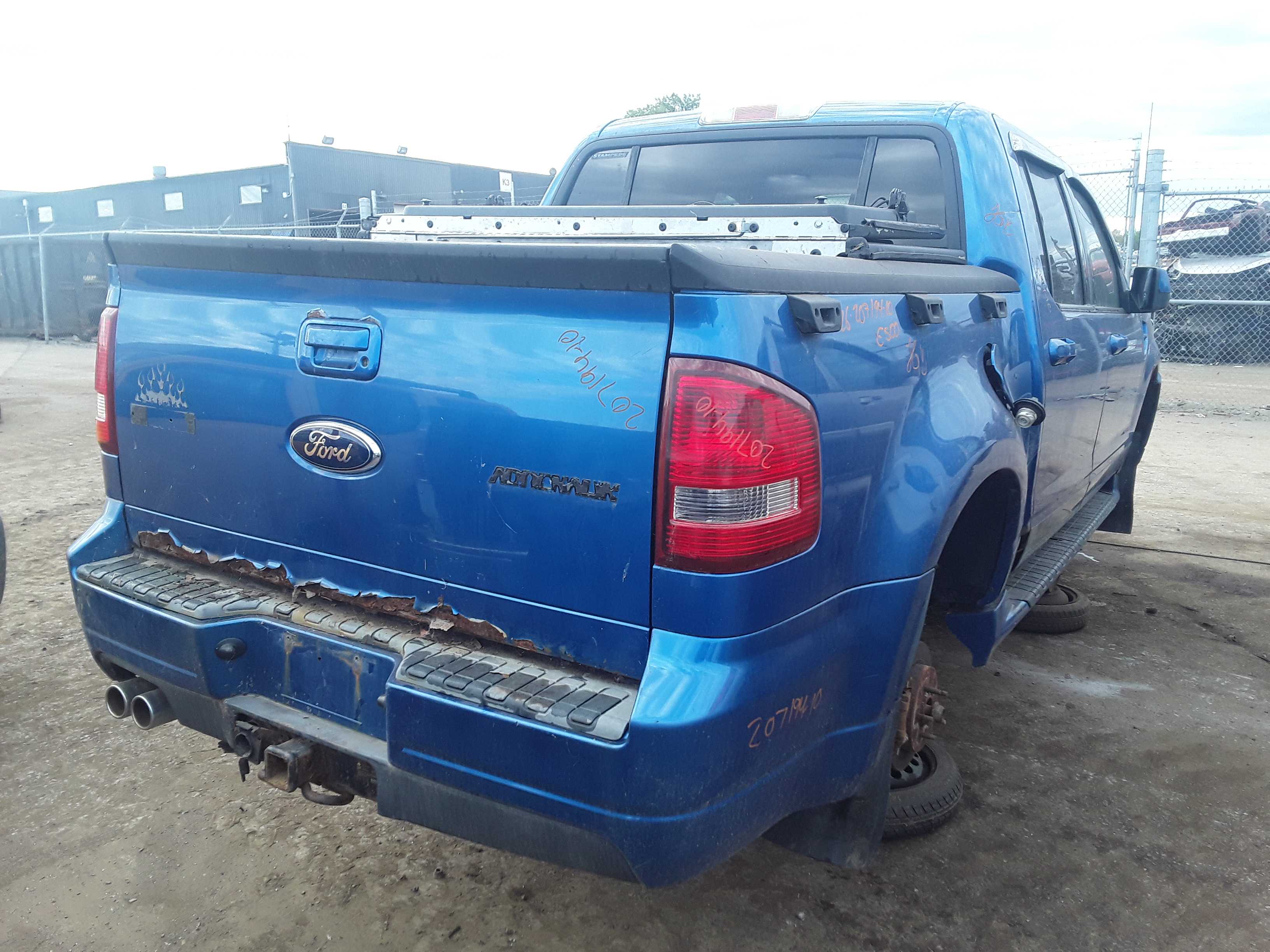 FORD EXPLORER 2010