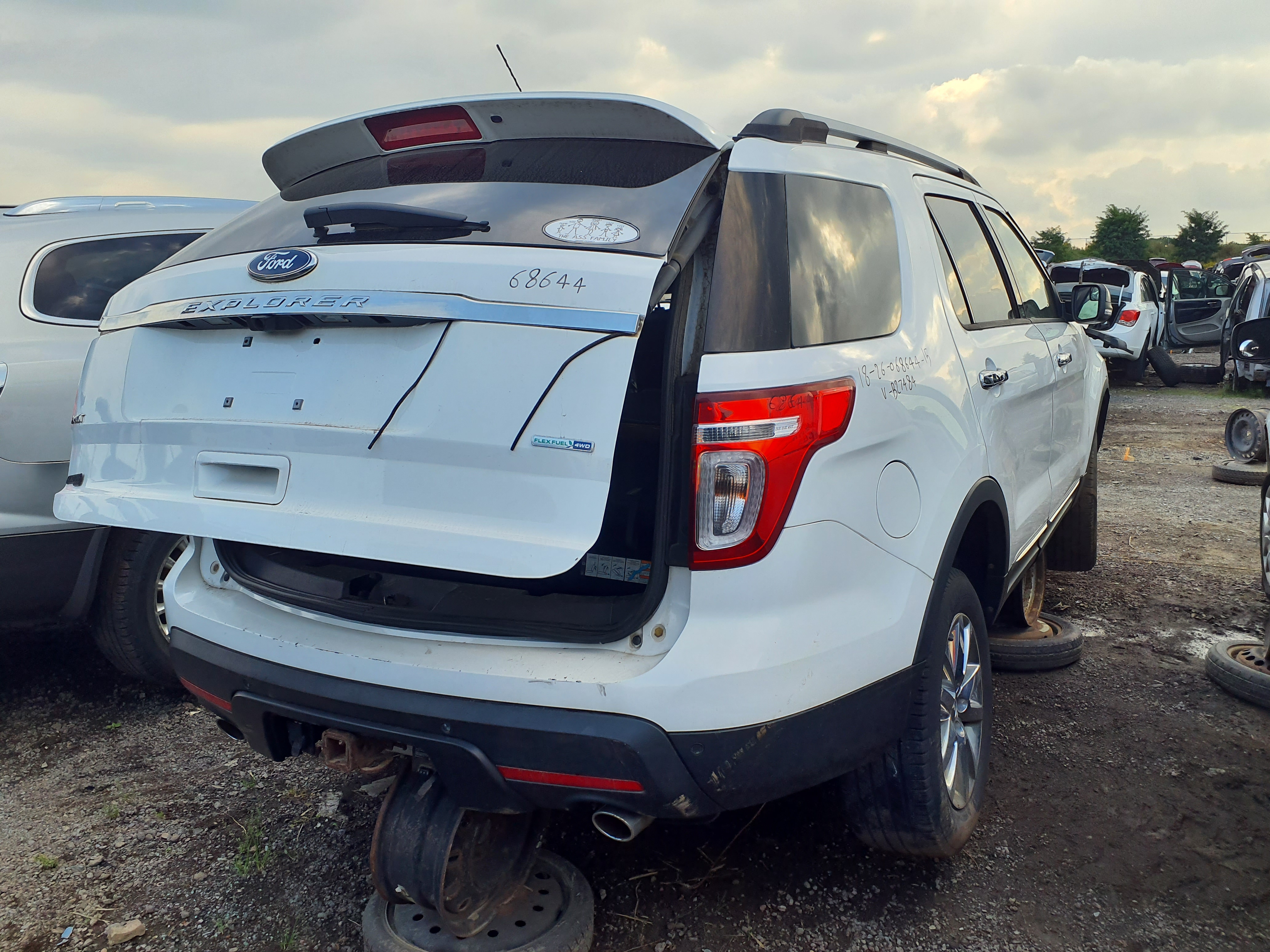 FORD EXPLORER 2015