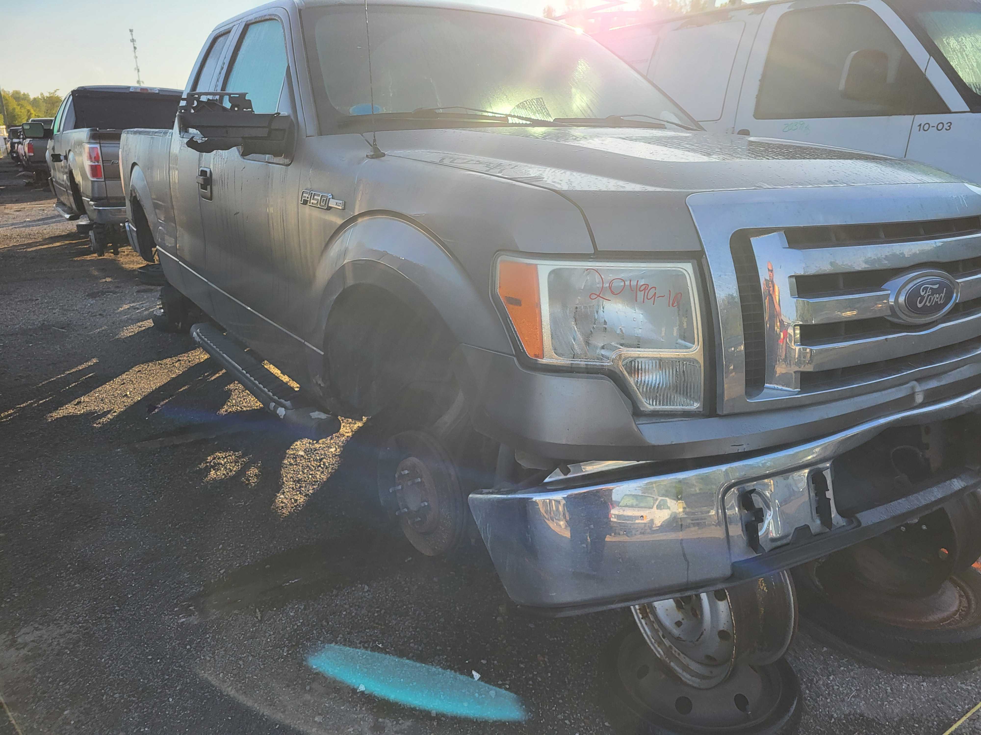FORD F-150 2010