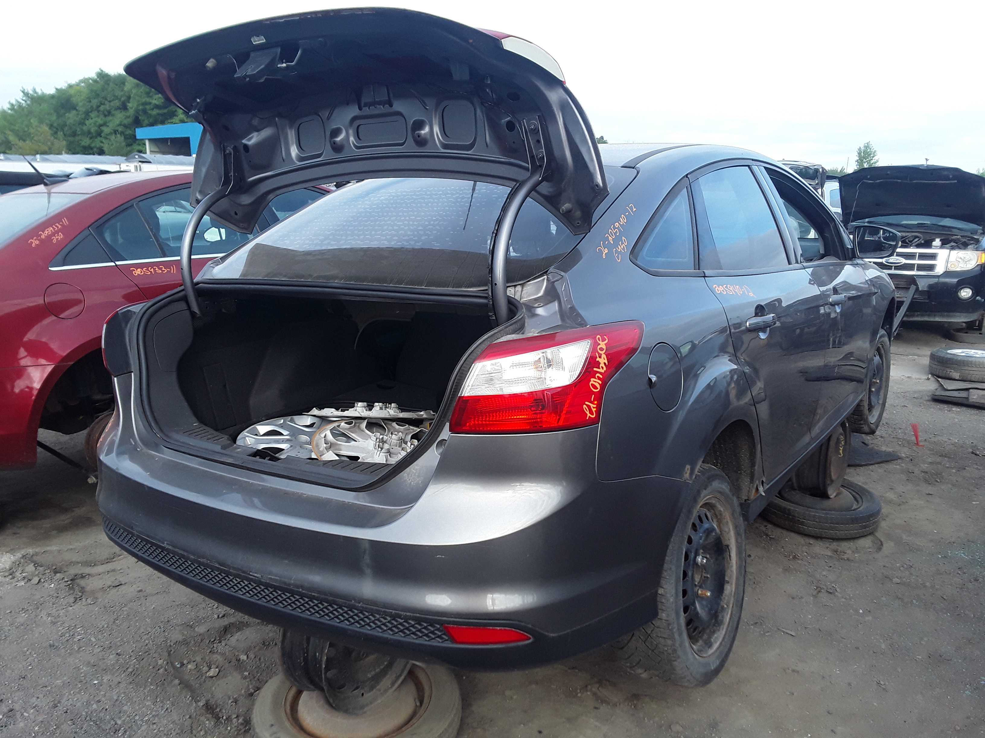 FORD FOCUS 2012