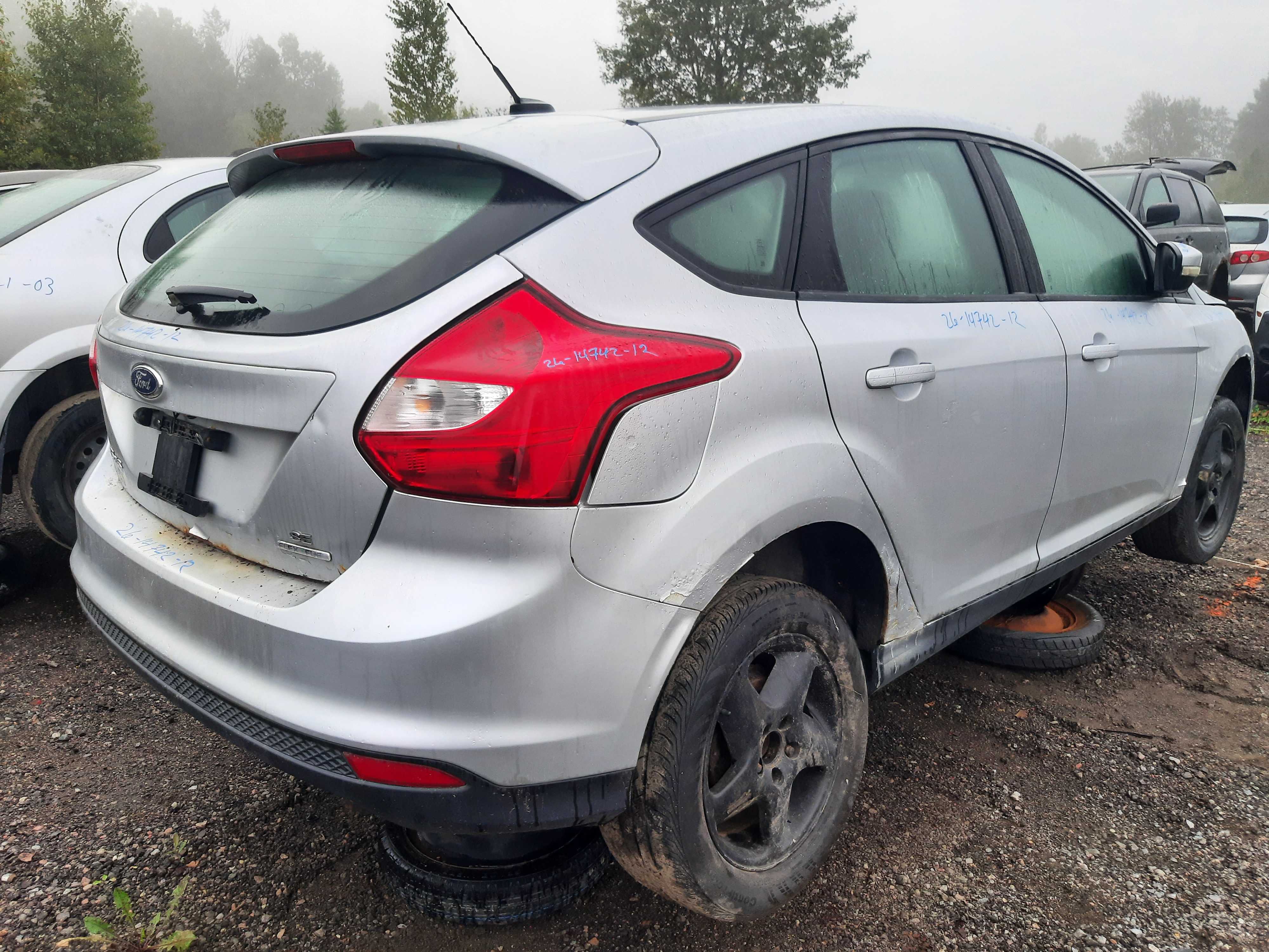 FORD FOCUS 2012