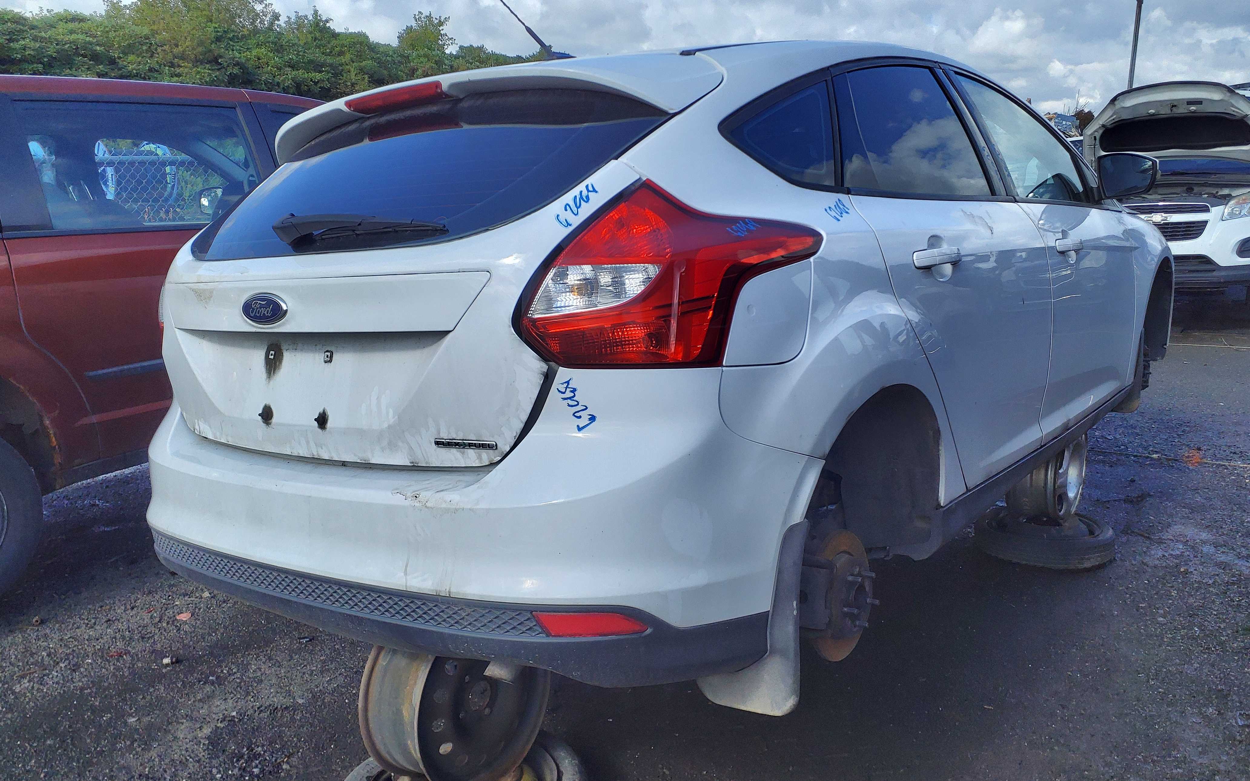 FORD FOCUS 2012