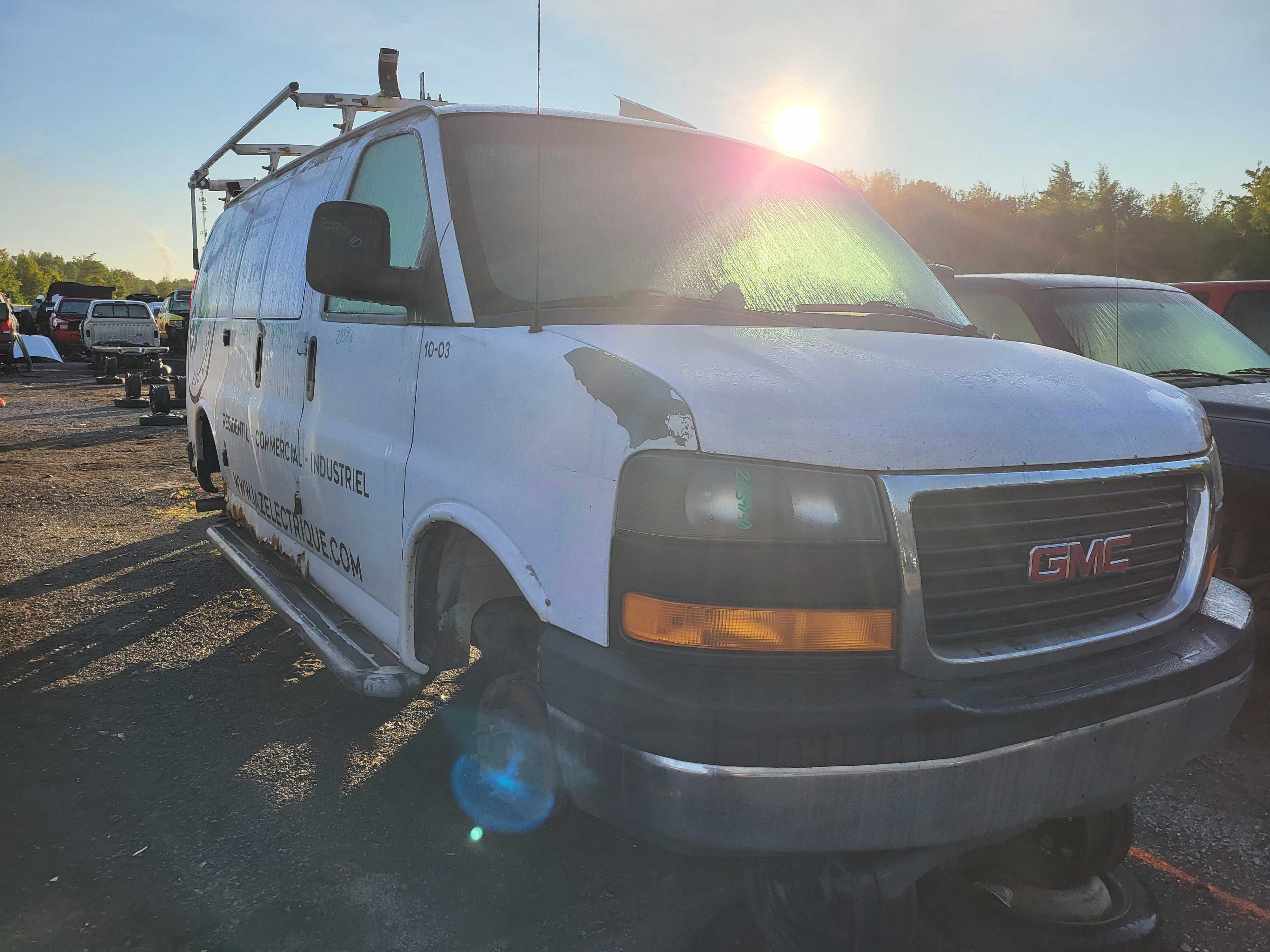 GMC SAVANA CARGO 2010