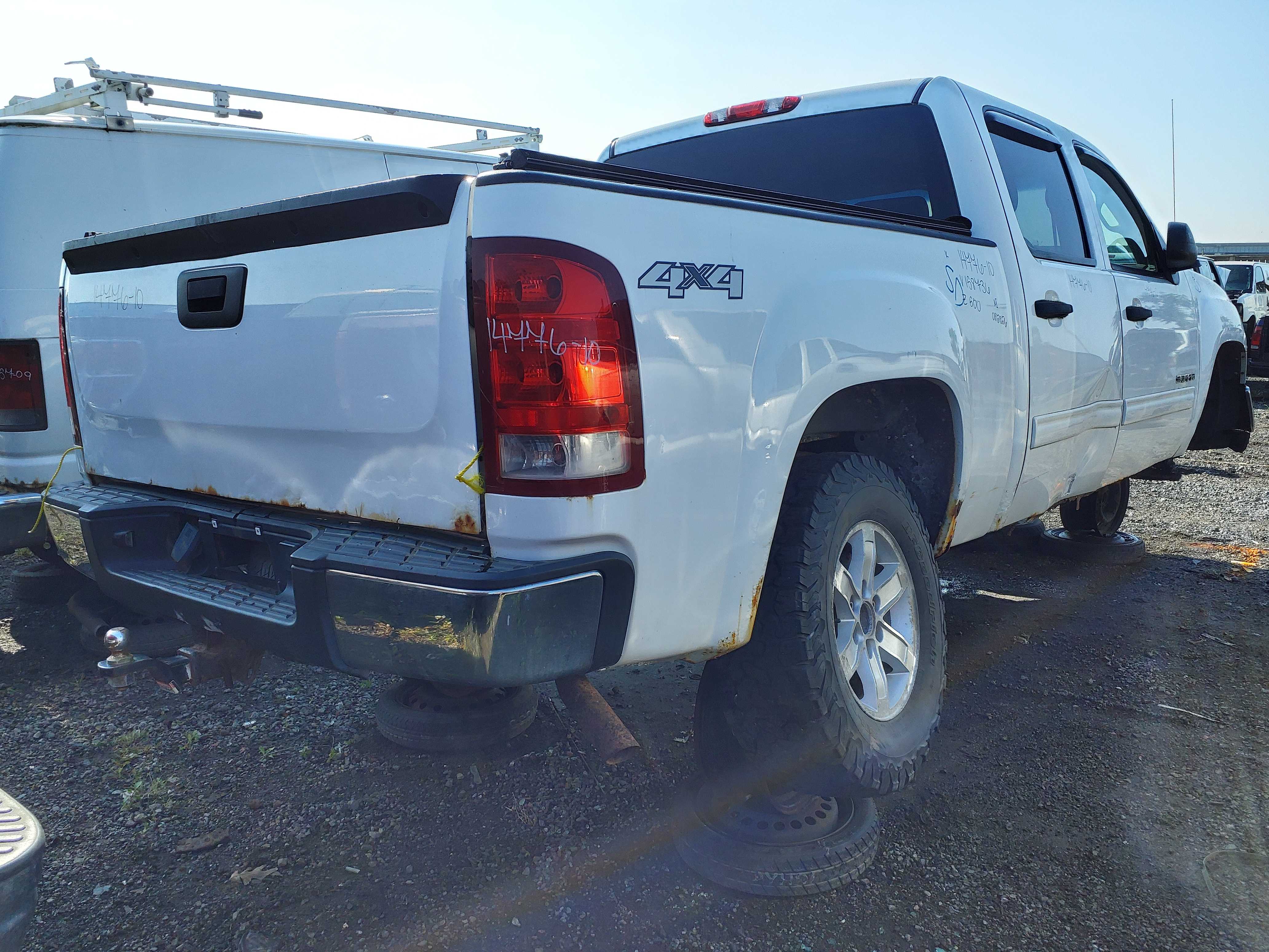 GMC SIERRA 1500 2010