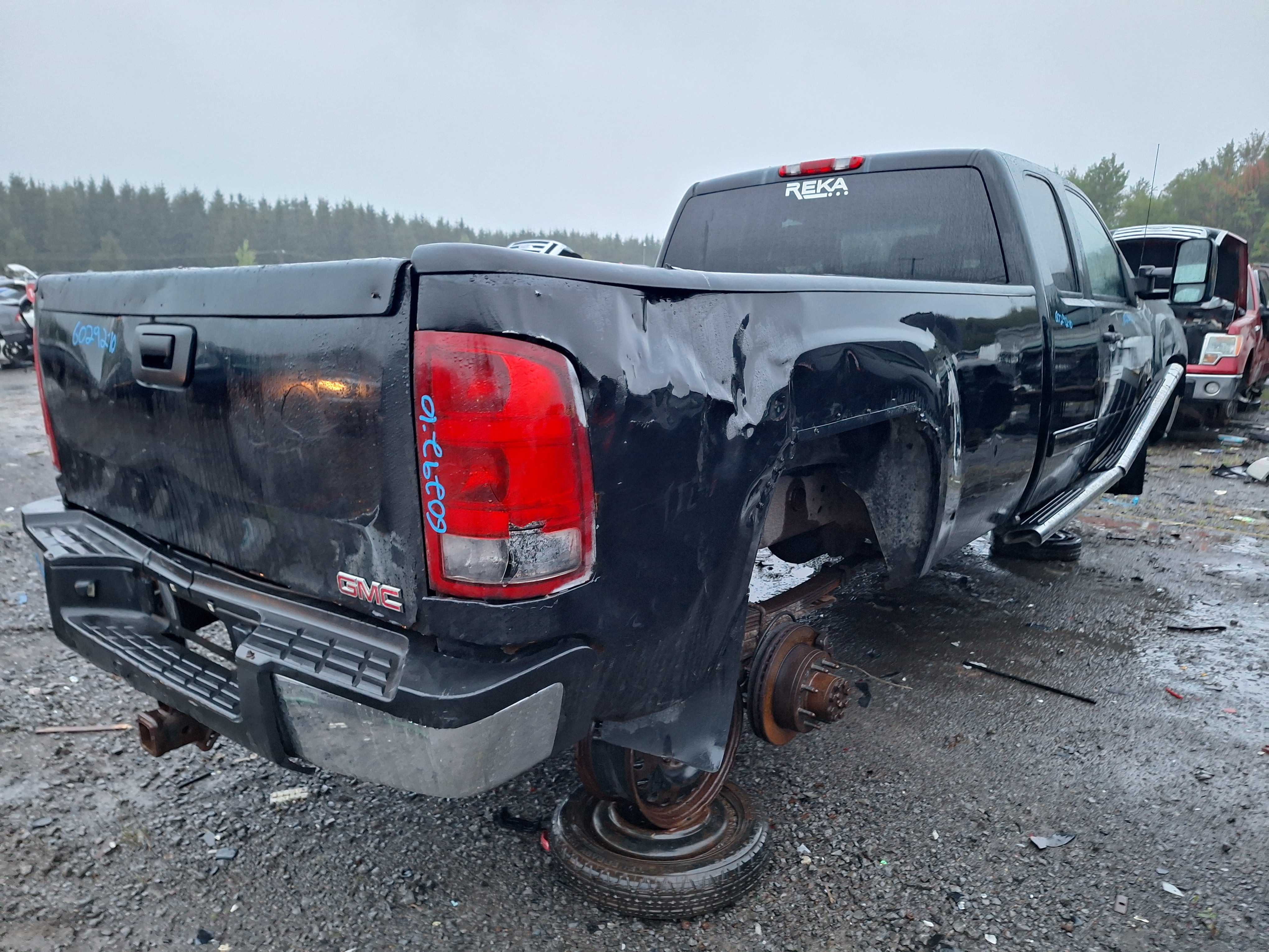 GMC SIERRA 2500 2010