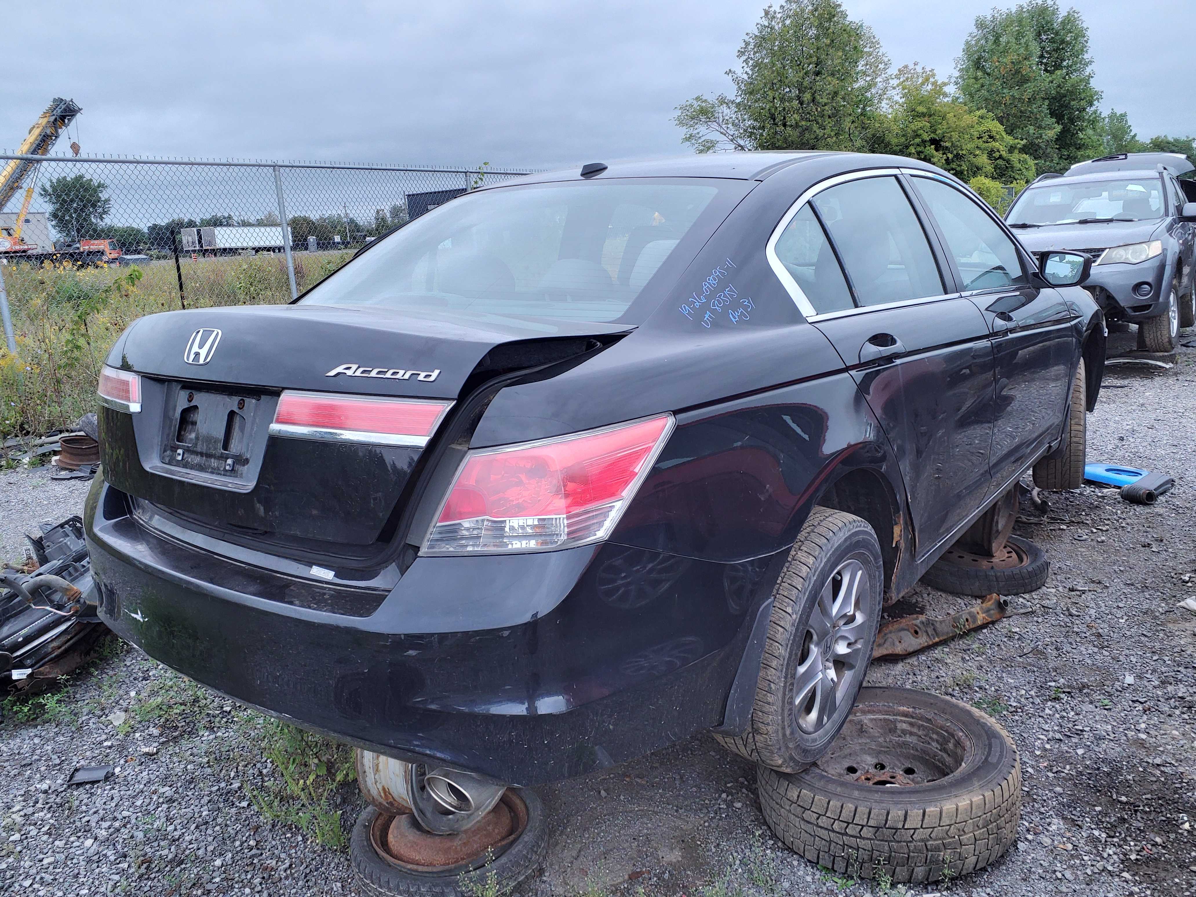 HONDA ACCORD 2011