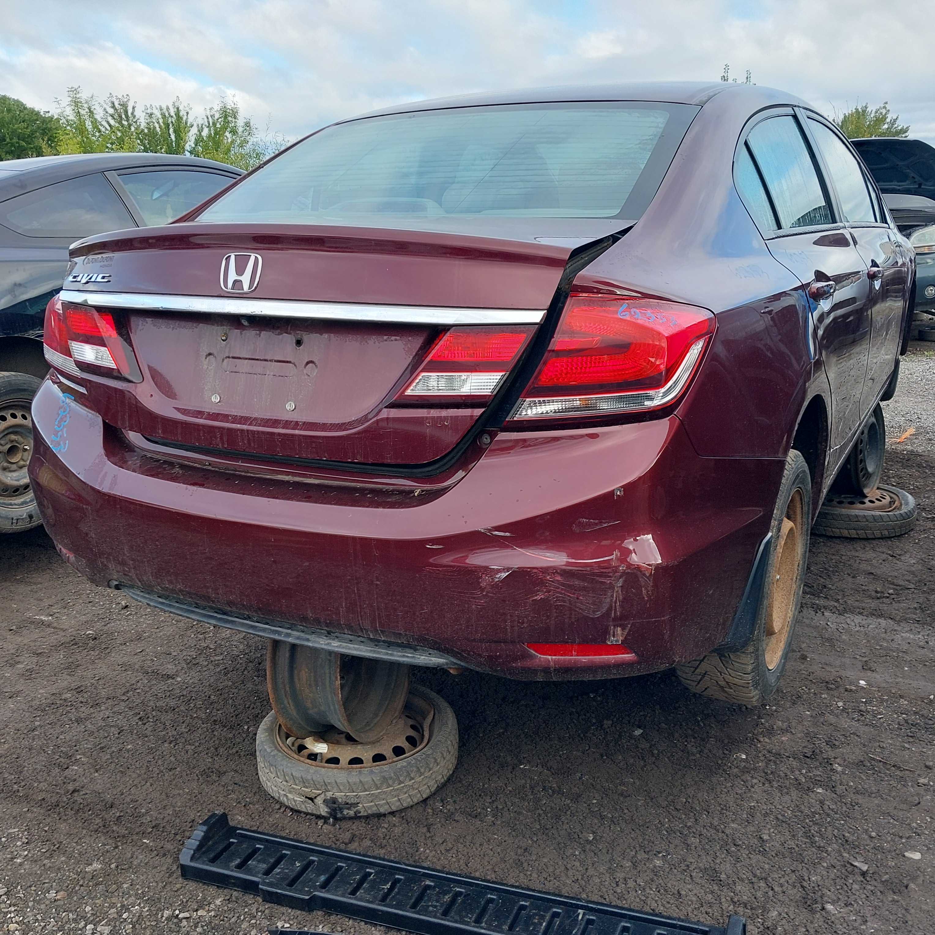 HONDA CIVIC 2015