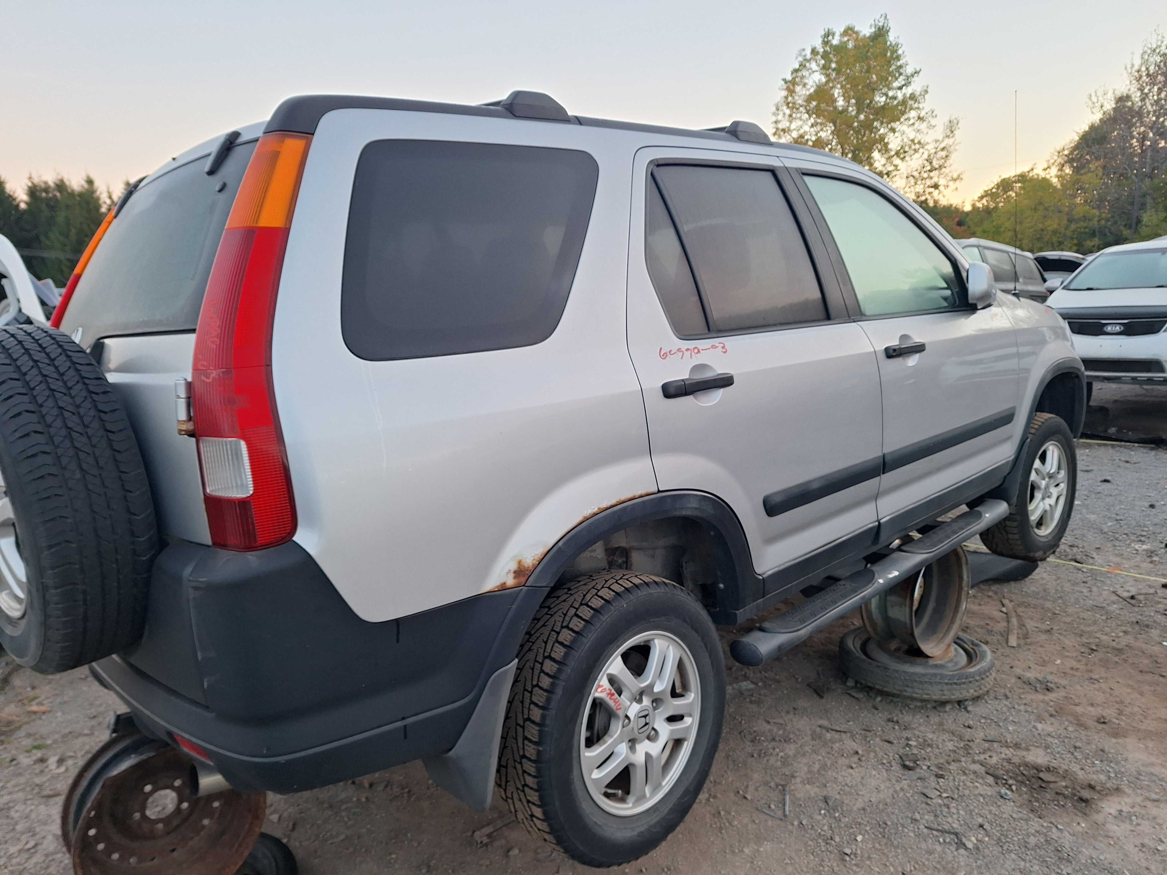 HONDA CR-V 2003