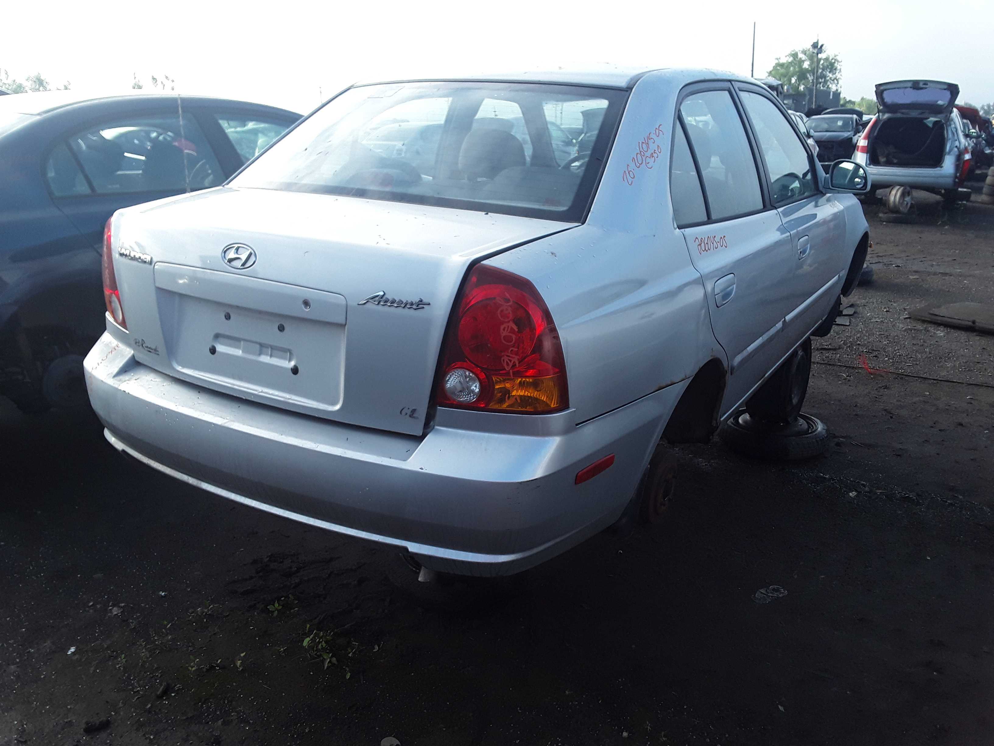HYUNDAI ACCENT 2005