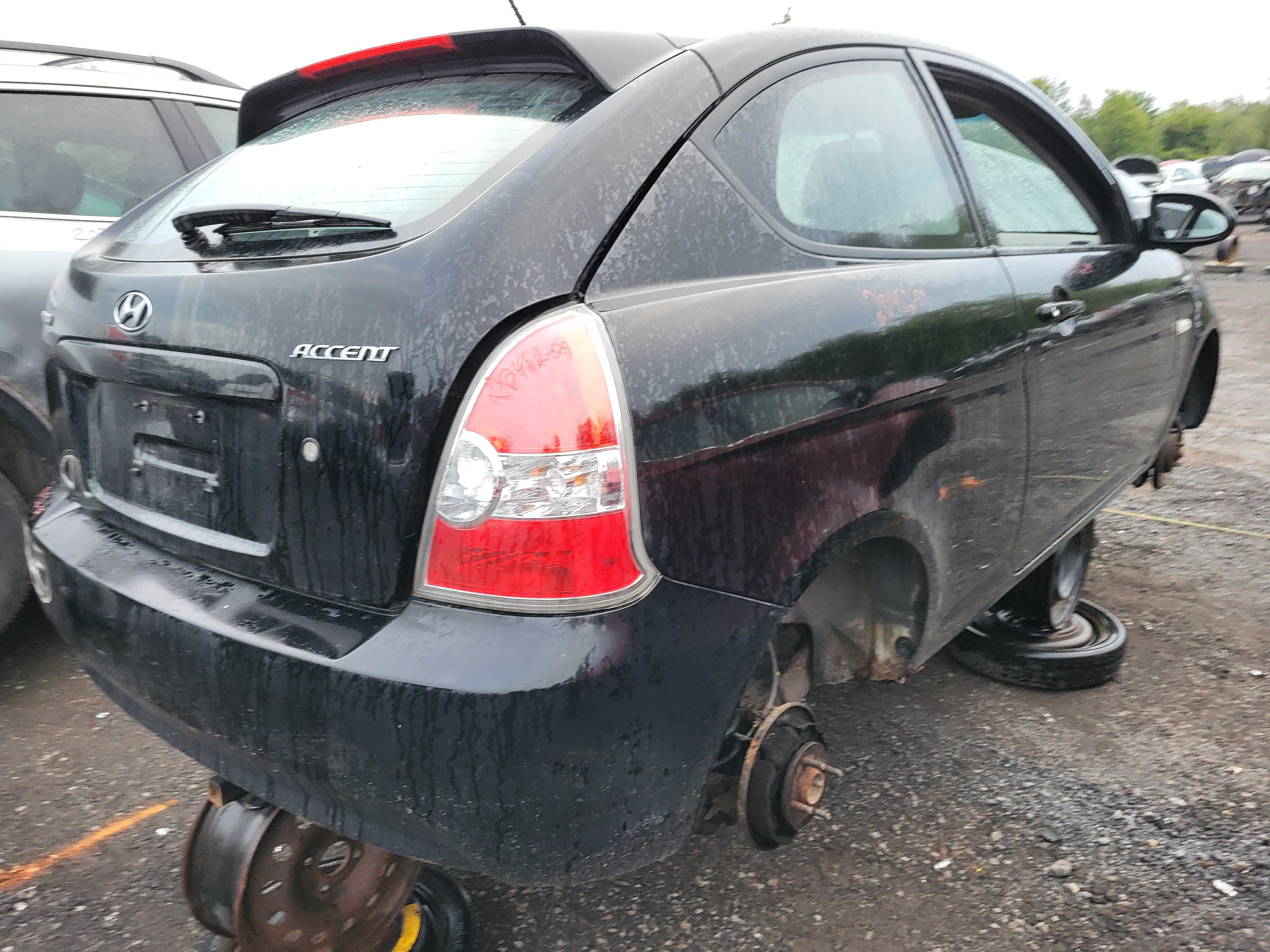HYUNDAI ACCENT 2009