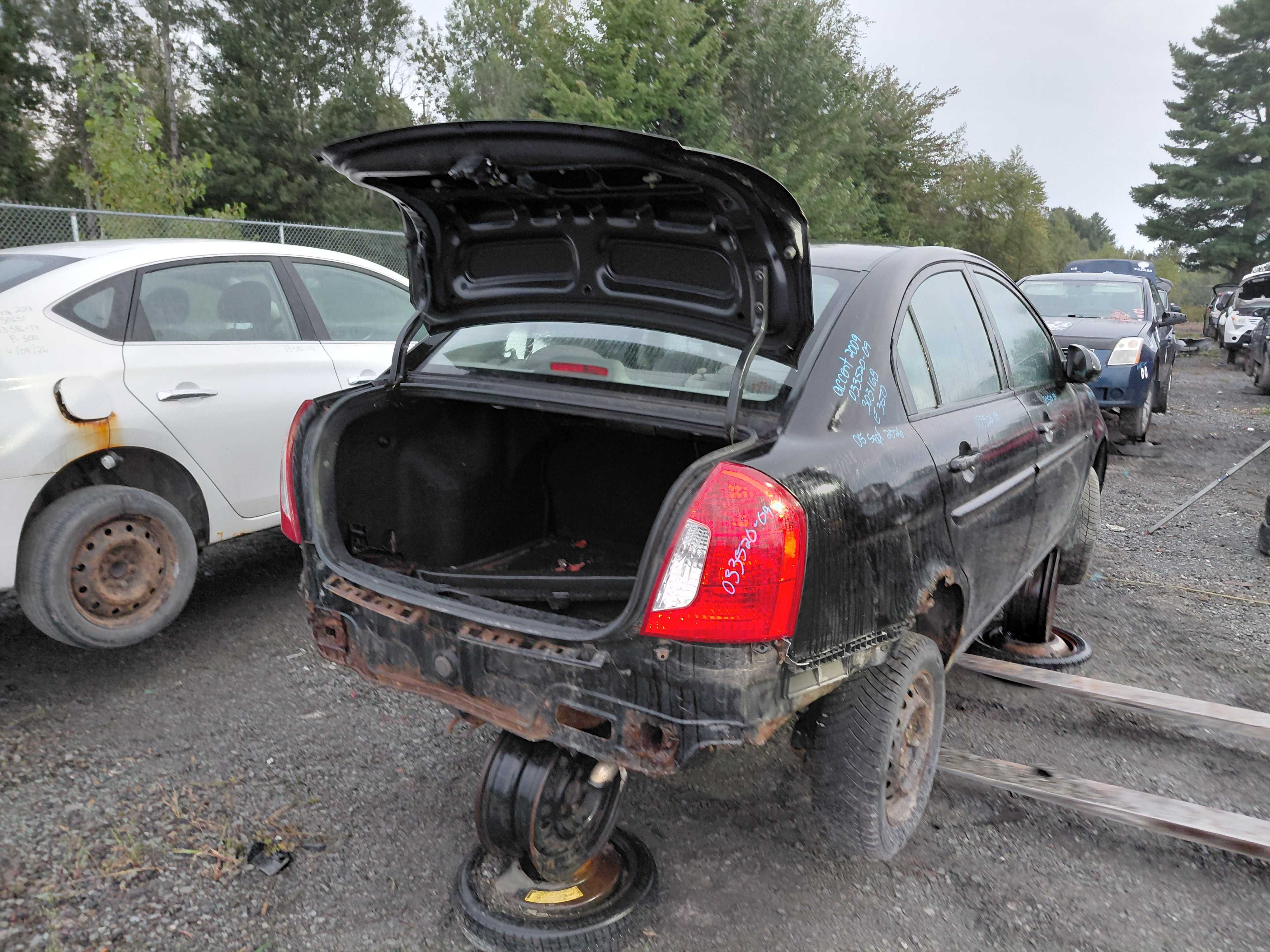 HYUNDAI ACCENT 2009
