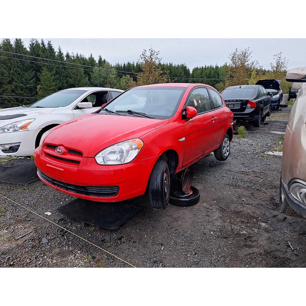 HYUNDAI ACCENT 2009