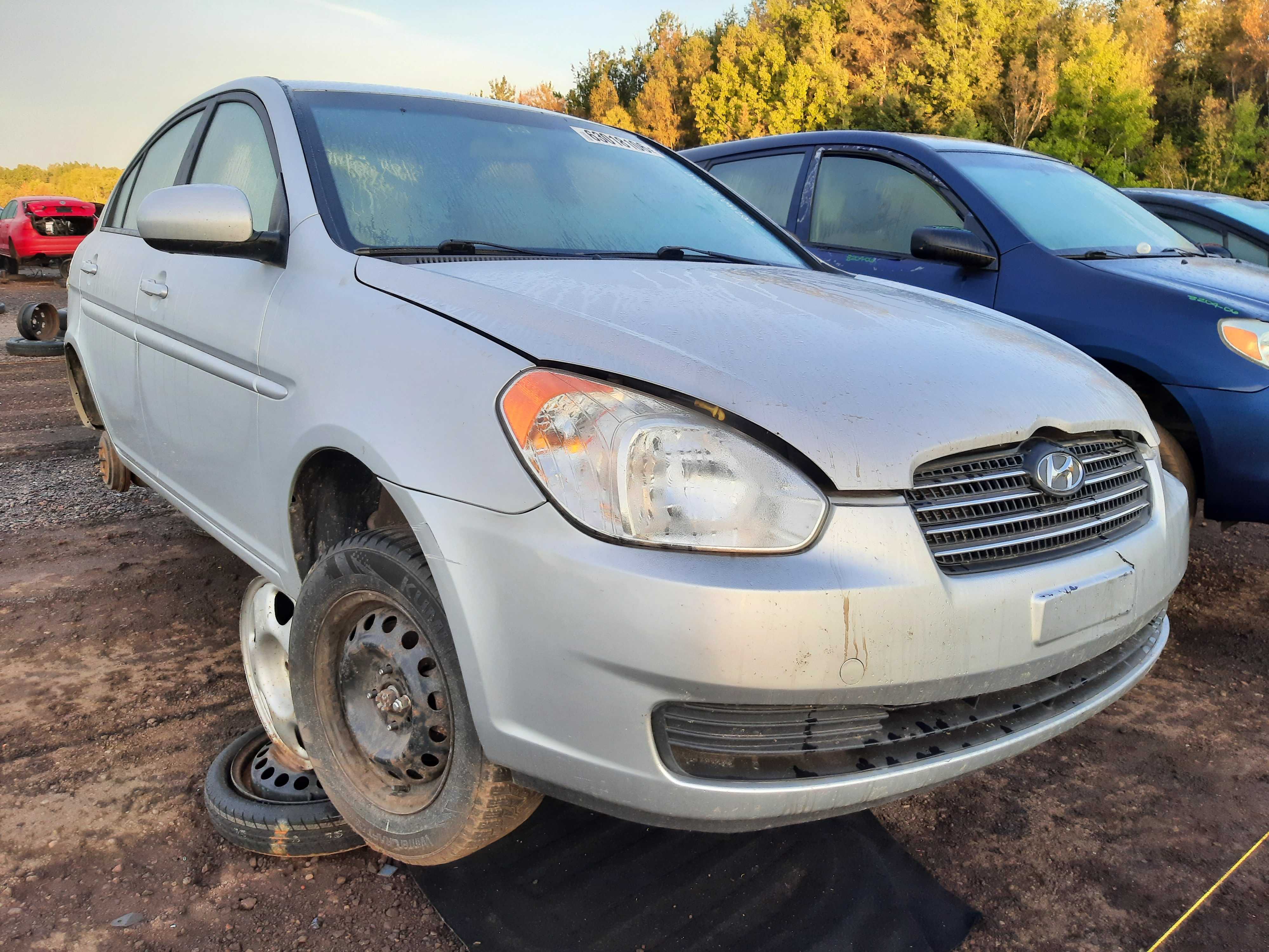HYUNDAI ACCENT 2010